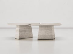 Mesa de comedor Armando de mármol travertino