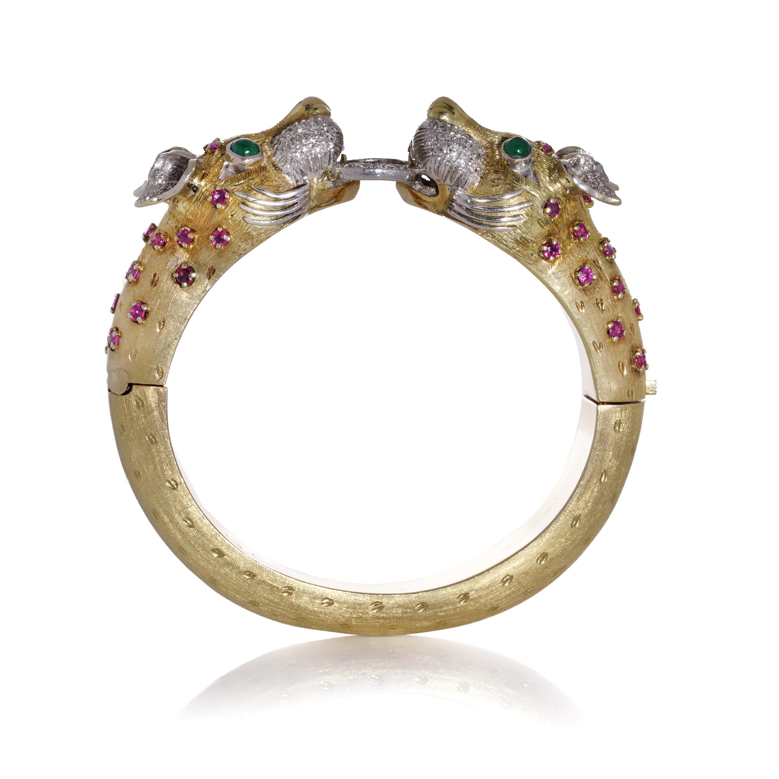 Larry 14kt. gold bangle with two dragon heads with diamonds, emeralds and rubies For Sale 6