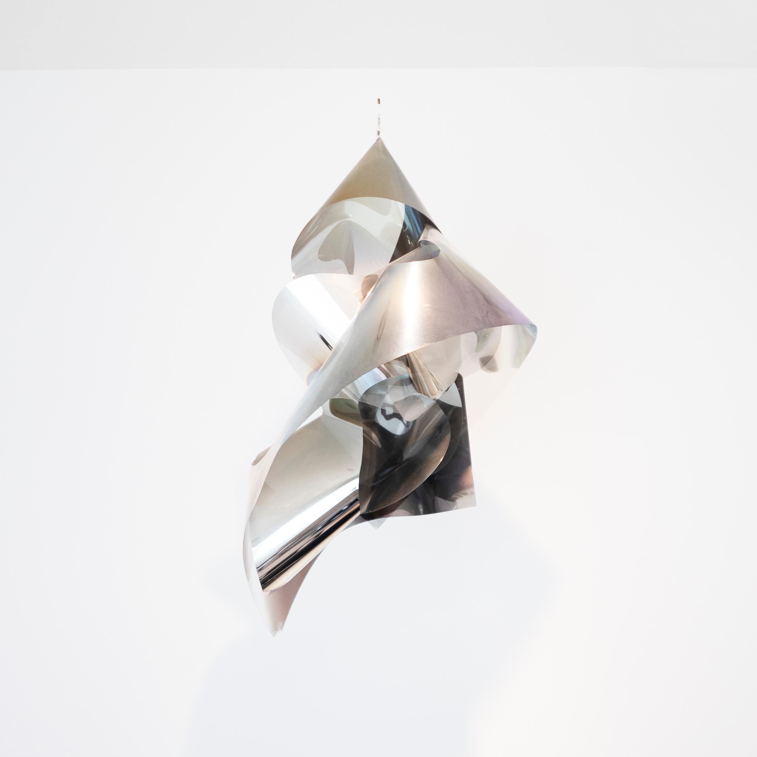 Lichtknoten (Zeitgenössisch), Sculpture, von Larry Bell