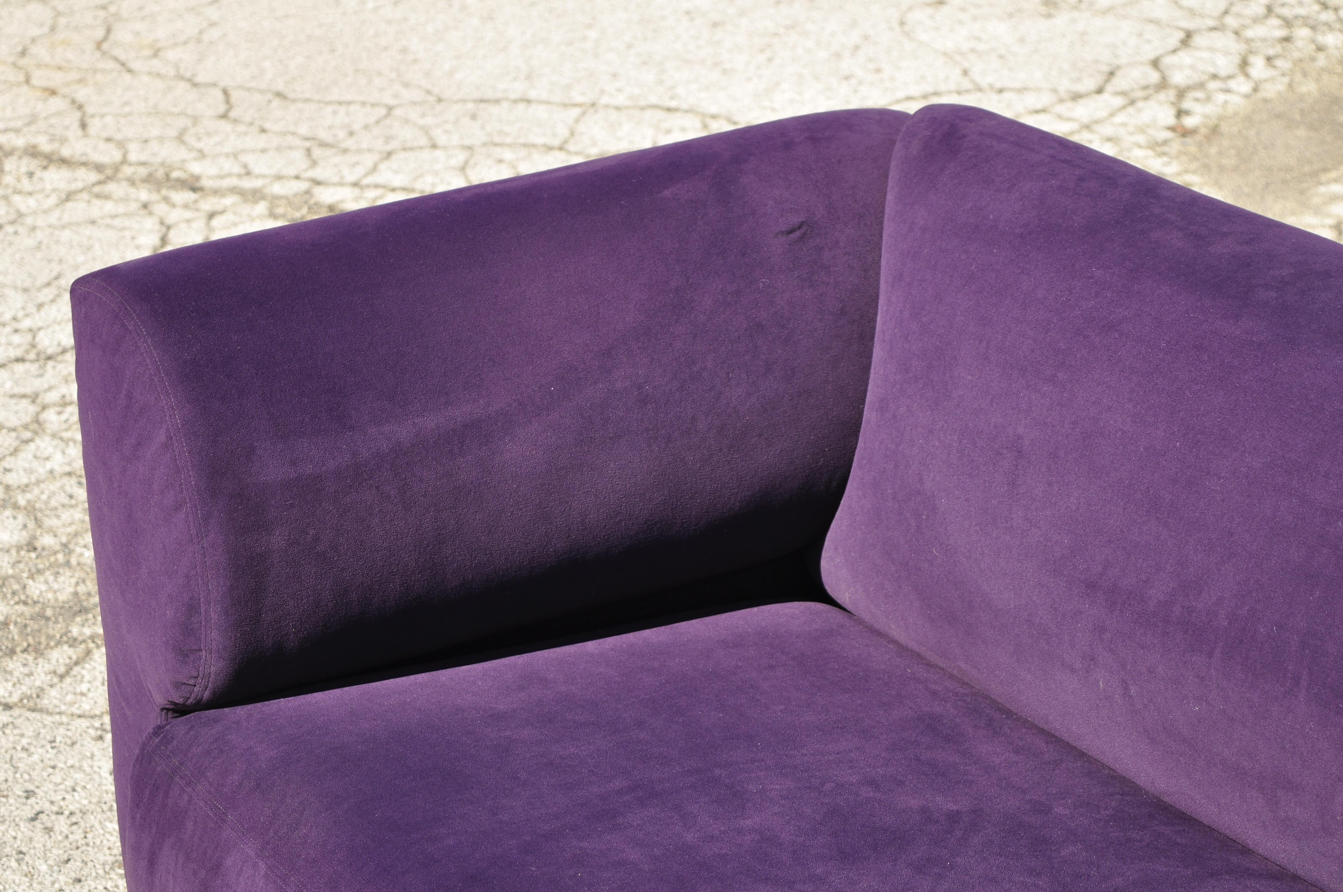 Larry Laslo for Directional Purple Modern Italian Bauhaus Style Chrome Leg Sofa In Good Condition For Sale In Philadelphia, PA