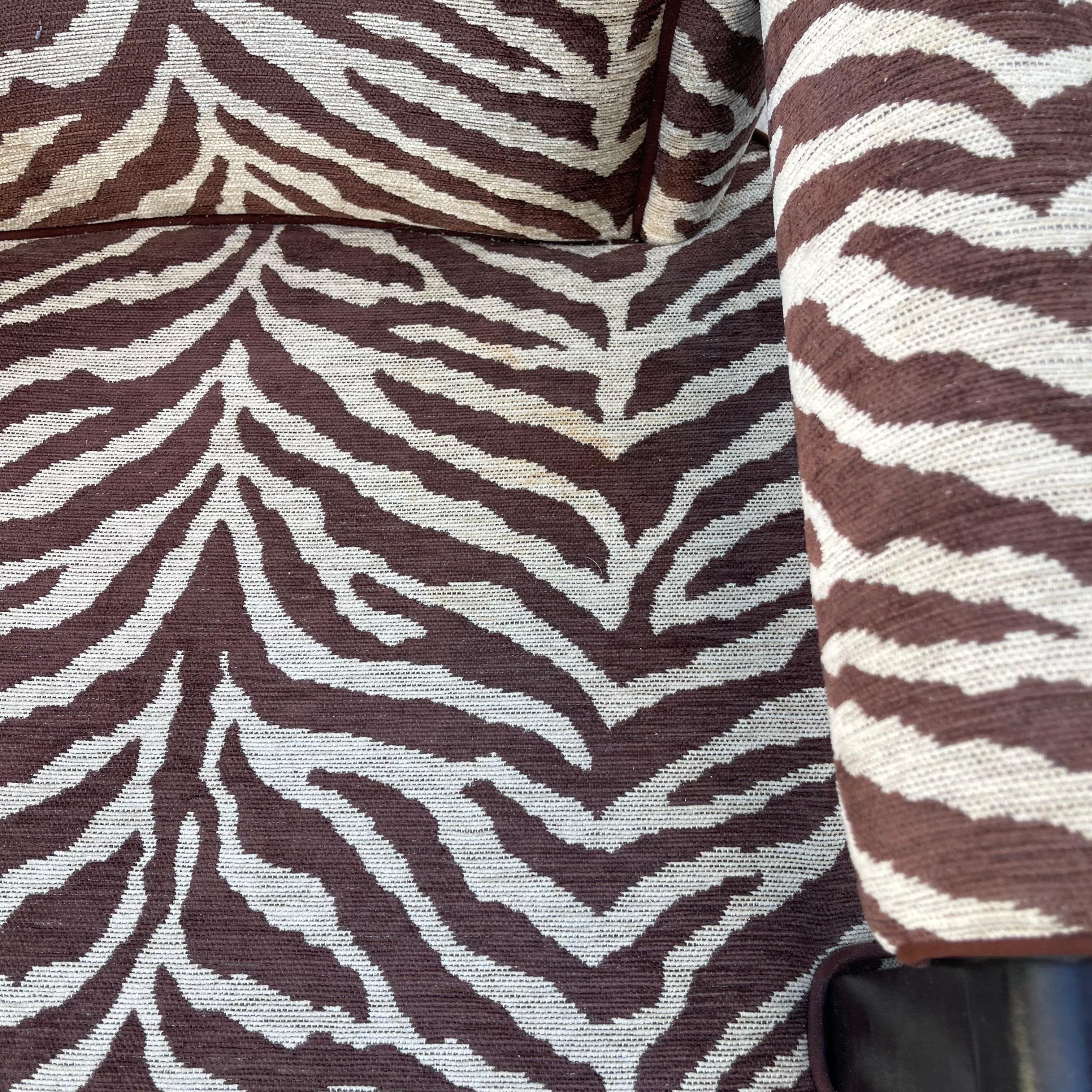 Larry Laslo for Directional Zebra Pattern Wood Frame Lounge Club Chairs, a Pair For Sale 11