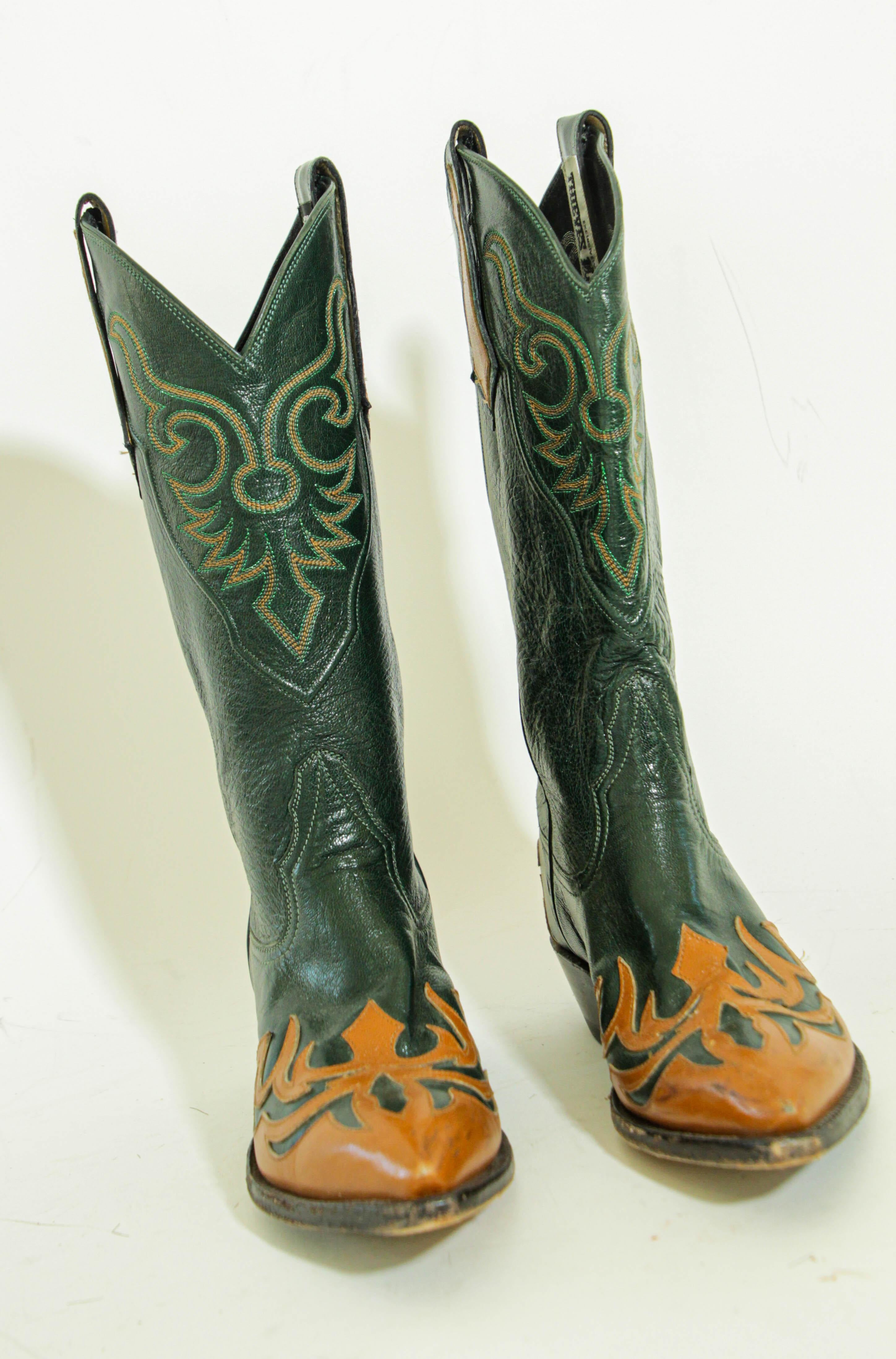 Larry Mahan green and amber leather South Western cowboy cowgirl boots.
Contrast Tri-Color Snip-Toe Yellow Inlay Wide Mid Calf Cowgirl Boots.
Women’s Size 7 M - Larry Mahan Vintage Cowboy Western Boots.
Vintage late 1980s Larry Mahan cowboy boots