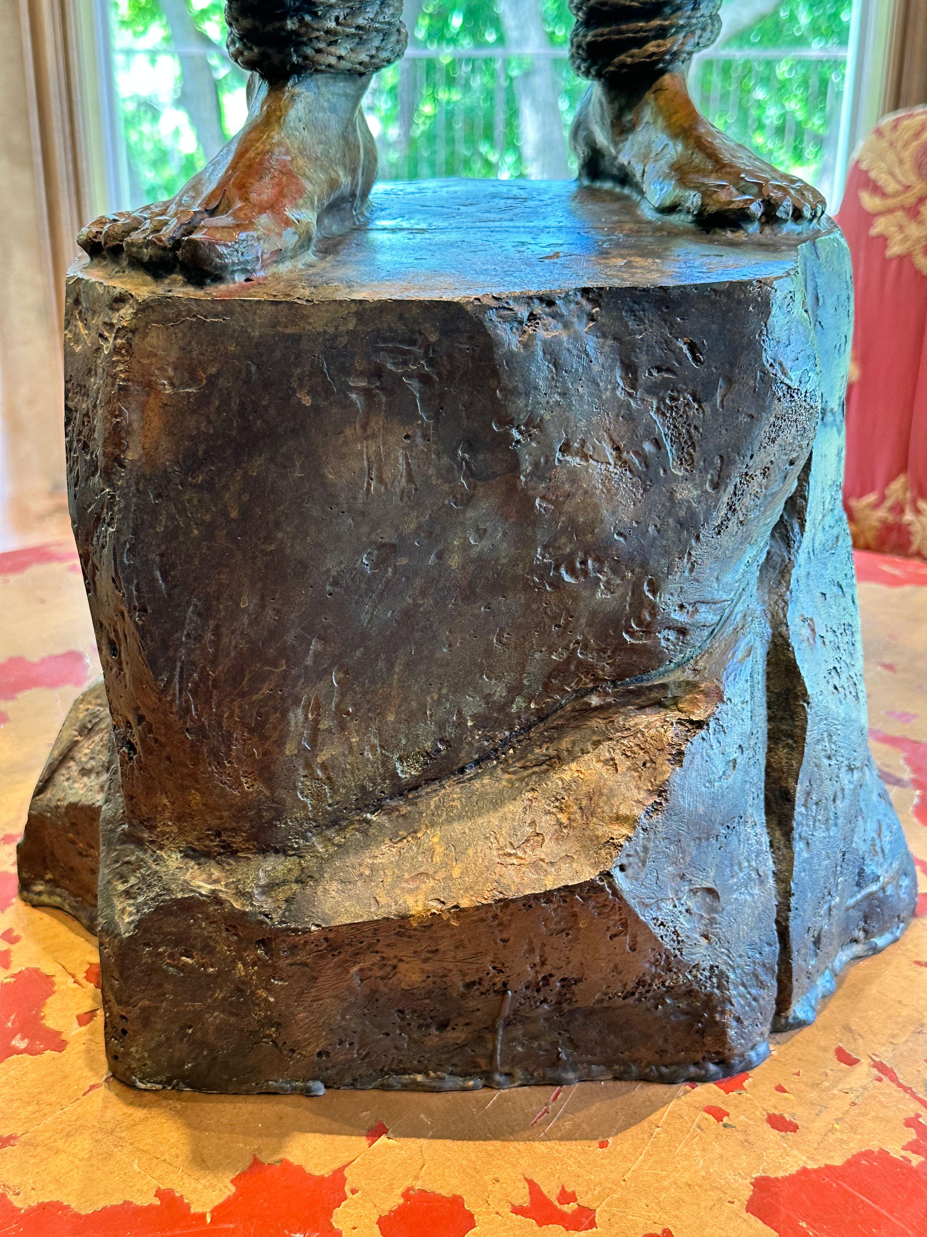 „Awake“ des Bronzebildhauers „Renzo“, Larry Renzo Lewis, 58x26x16 in, 2009, Figur im Angebot 1