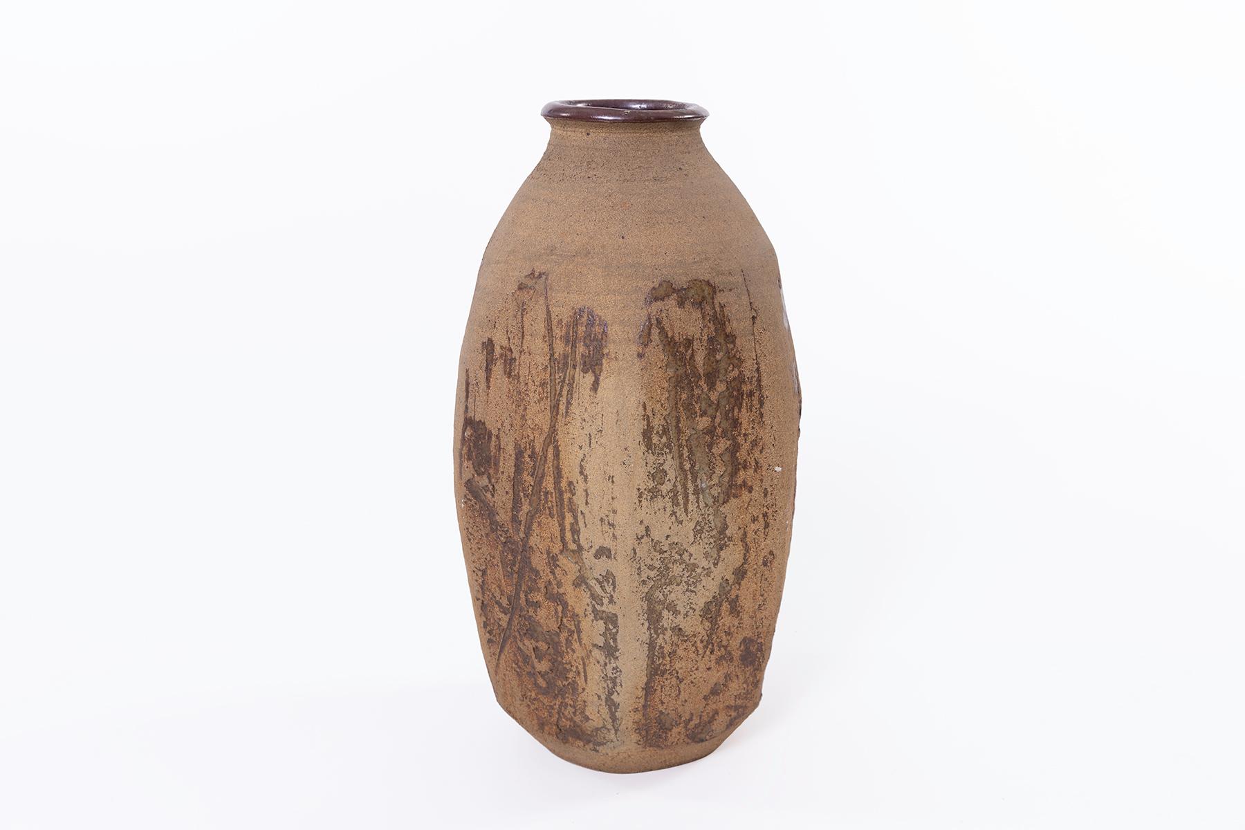 Large scale stout studio ceramic vessel by Larry Shep. Shep studied under Peter Voulkos in 1958 at Los Angeles County Art Institute. His works can be found in many museums and private collections.