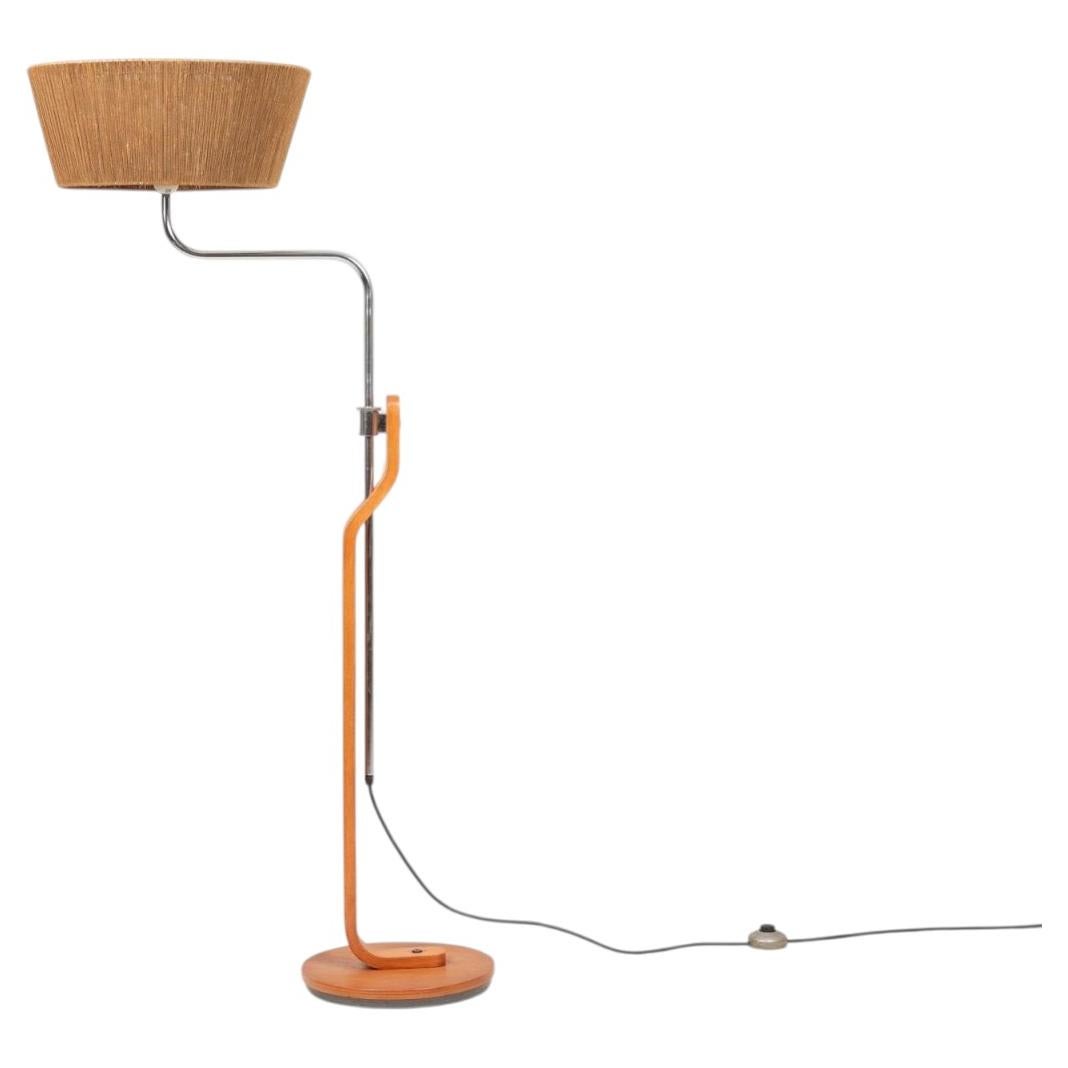 Lampada da terra Lars Bessfelt. in vendita