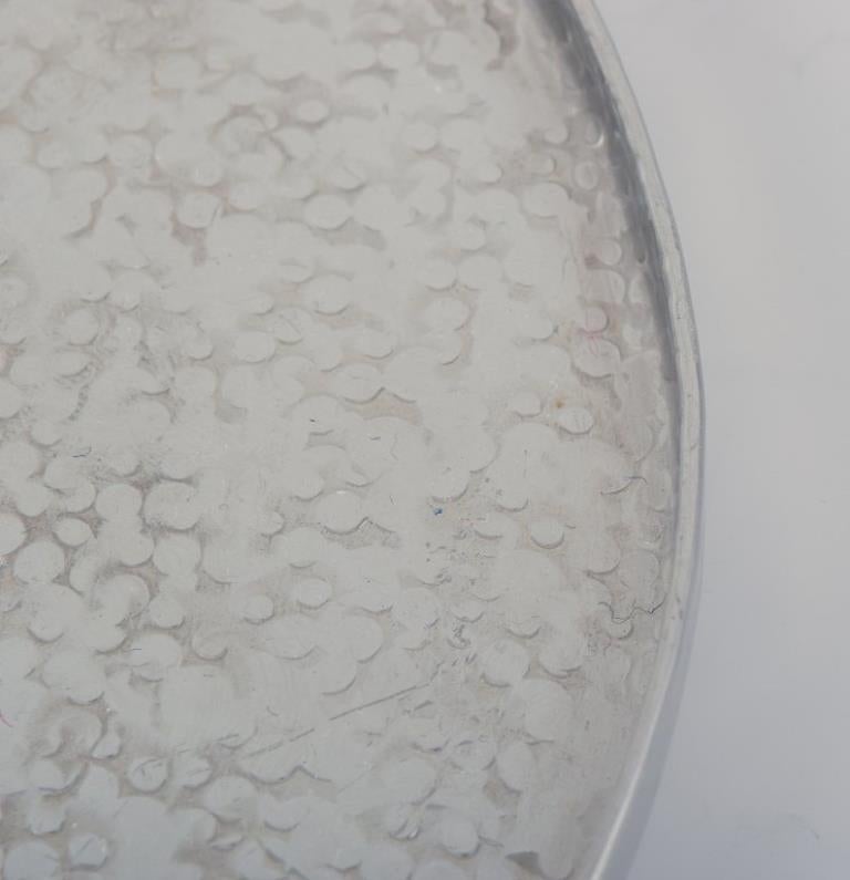 Lars Göransson, Swedish designer. Hammered modernist tin tray. In Excellent Condition For Sale In Copenhagen, DK