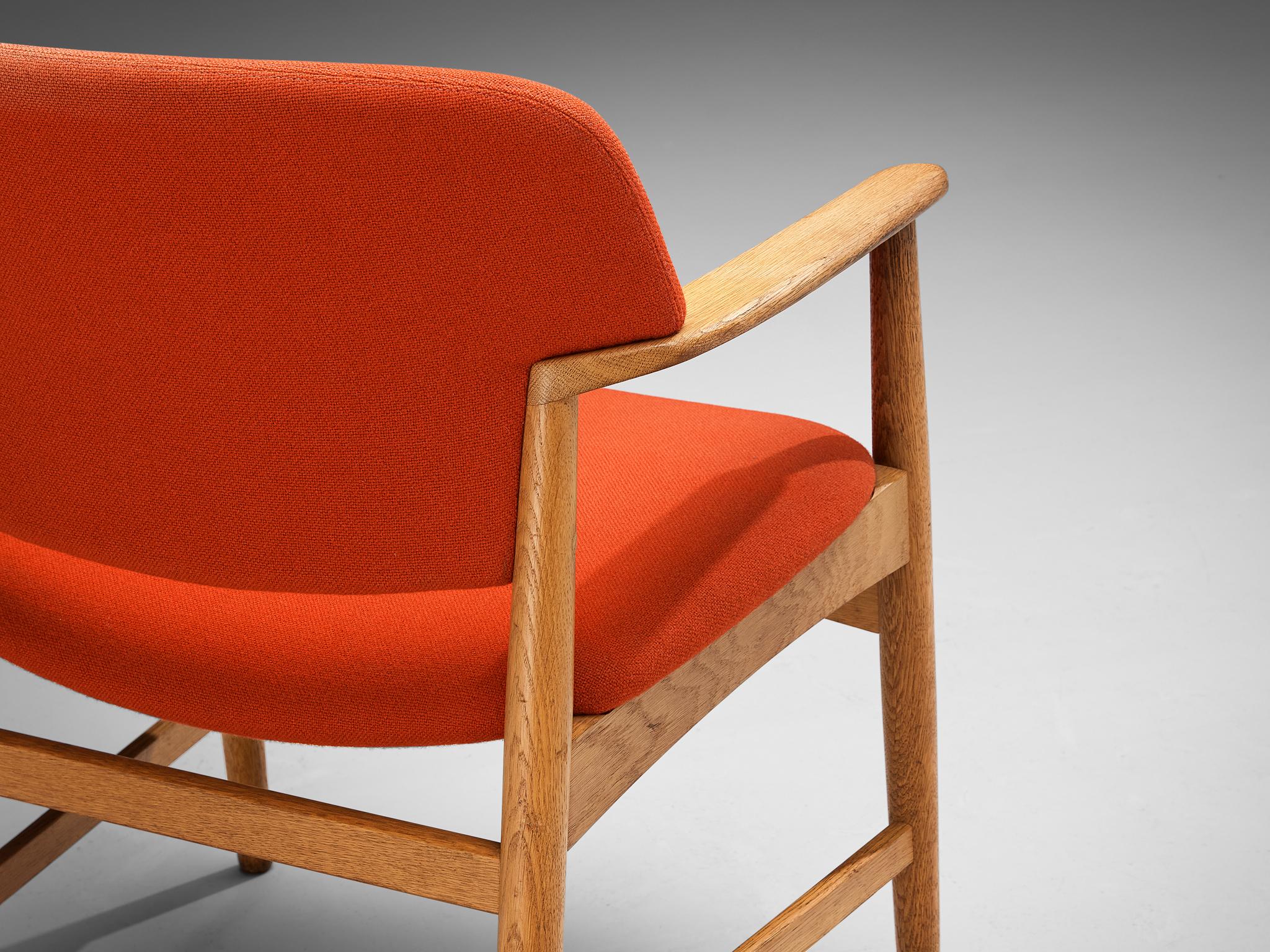 Milieu du XXe siècle Chaise de salle à manger en chêne Larsen & Bender-Madsen pour Fritz Hansen  en vente