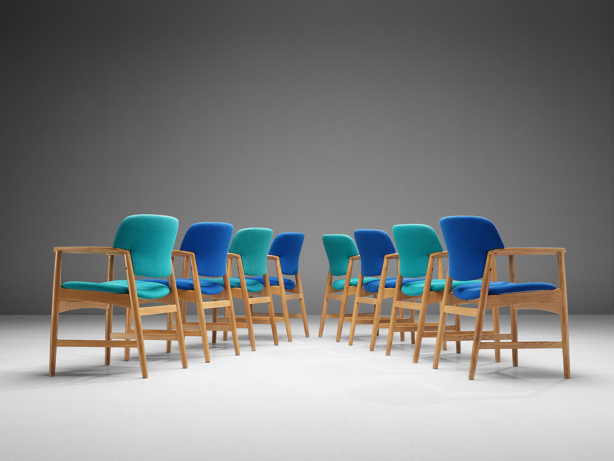 Danish Larsen & Bender-Madsen for Fritz Hansen Set of Eight Dining Chairs in Oak  For Sale
