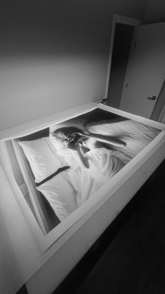 "Darling" Photographie en noir et blanc 27" x 18" en Ed. de 24 par Larsen Sotelo