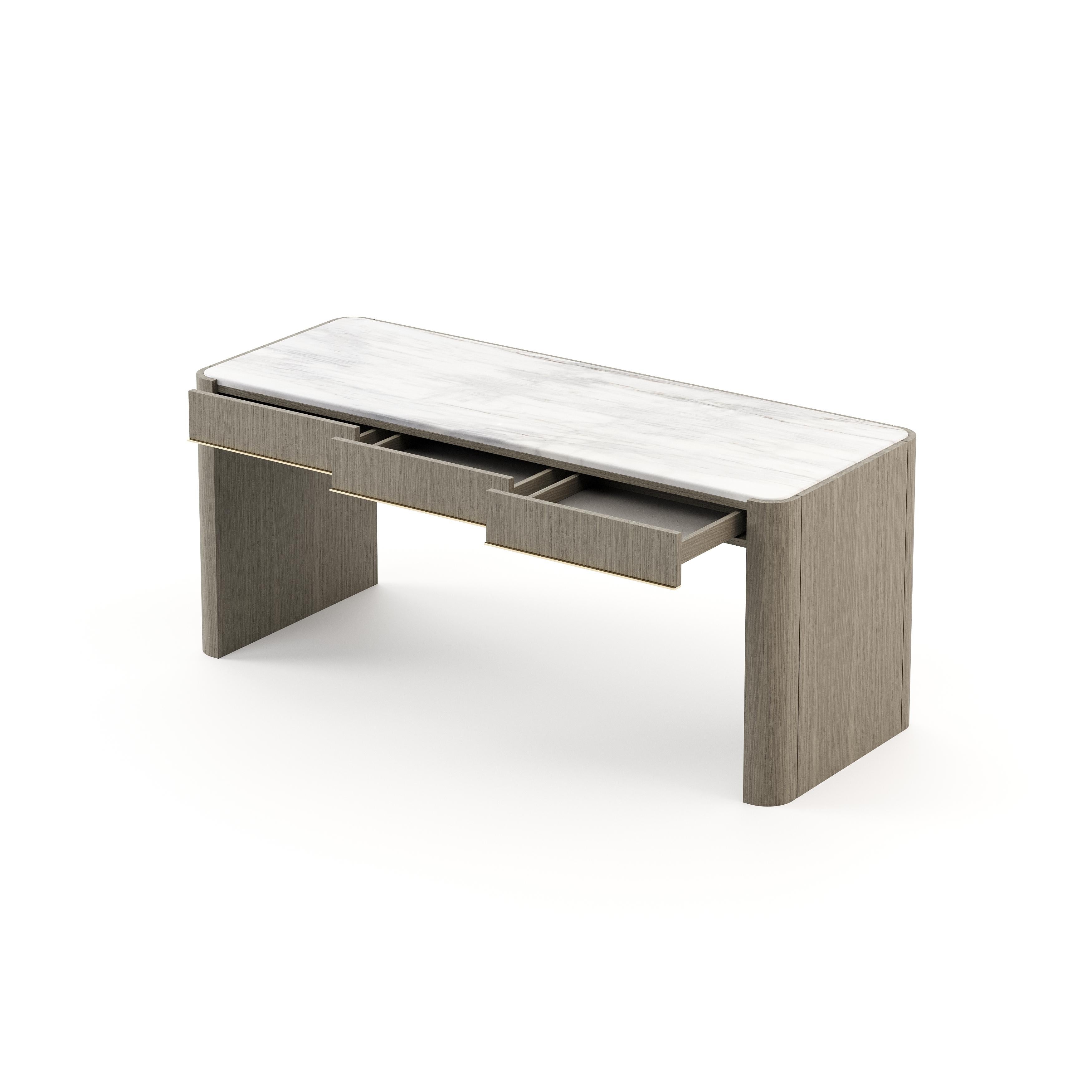 Portuguese 21st-century Contemporary office desk, with customisable wood veneer For Sale