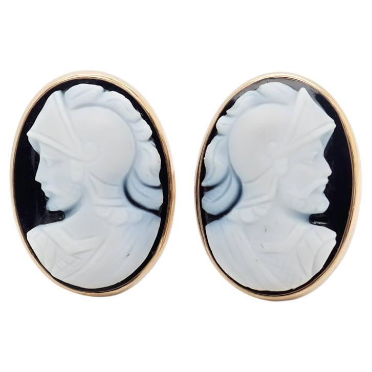 Larter & Sons 14k Gold & Black & White Carved Cameo Cufflinks of Roman Soldiers For Sale