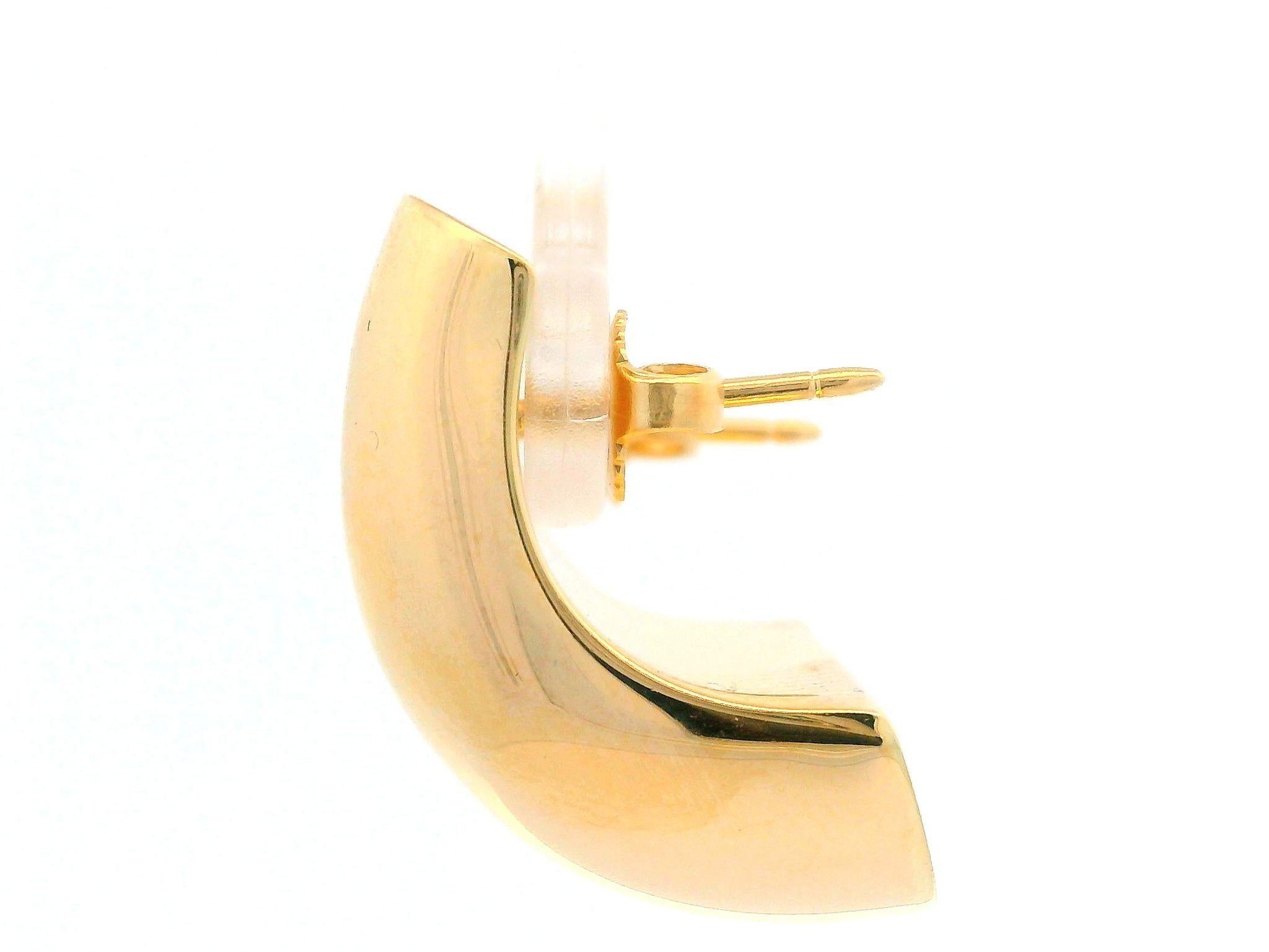 Larter & Sons 14k Yellow Gold Large Polished Puffed Cuff Hoop Earrings In Excellent Condition For Sale In Montclair, NJ