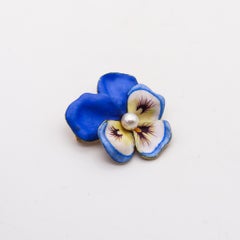 Larter & Sons 1900 Art Nouveau Enameled Pansy Flower Brooch In 14Kt Yellow Gold