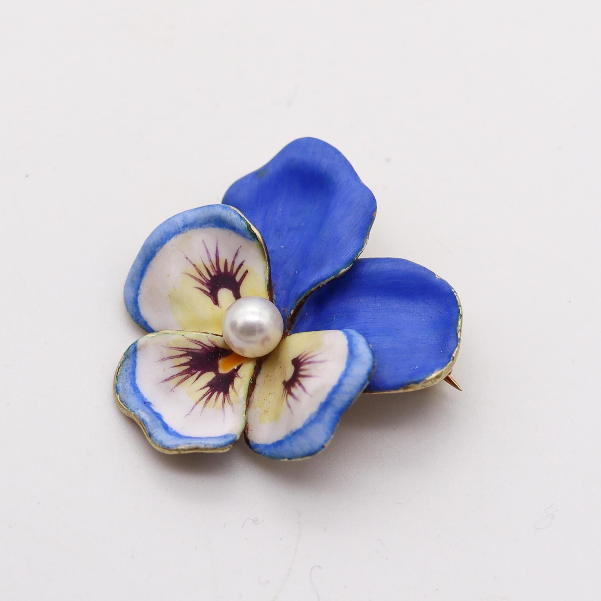 Round Cut Larter & Sons 1900 Art Nouveau Enameled Pansy Flower Brooch In 14Kt Yellow Gold