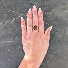 Larter & Sons Late Victorian Carnelian 14 Karat Yellow Gold Antique Signet Ring