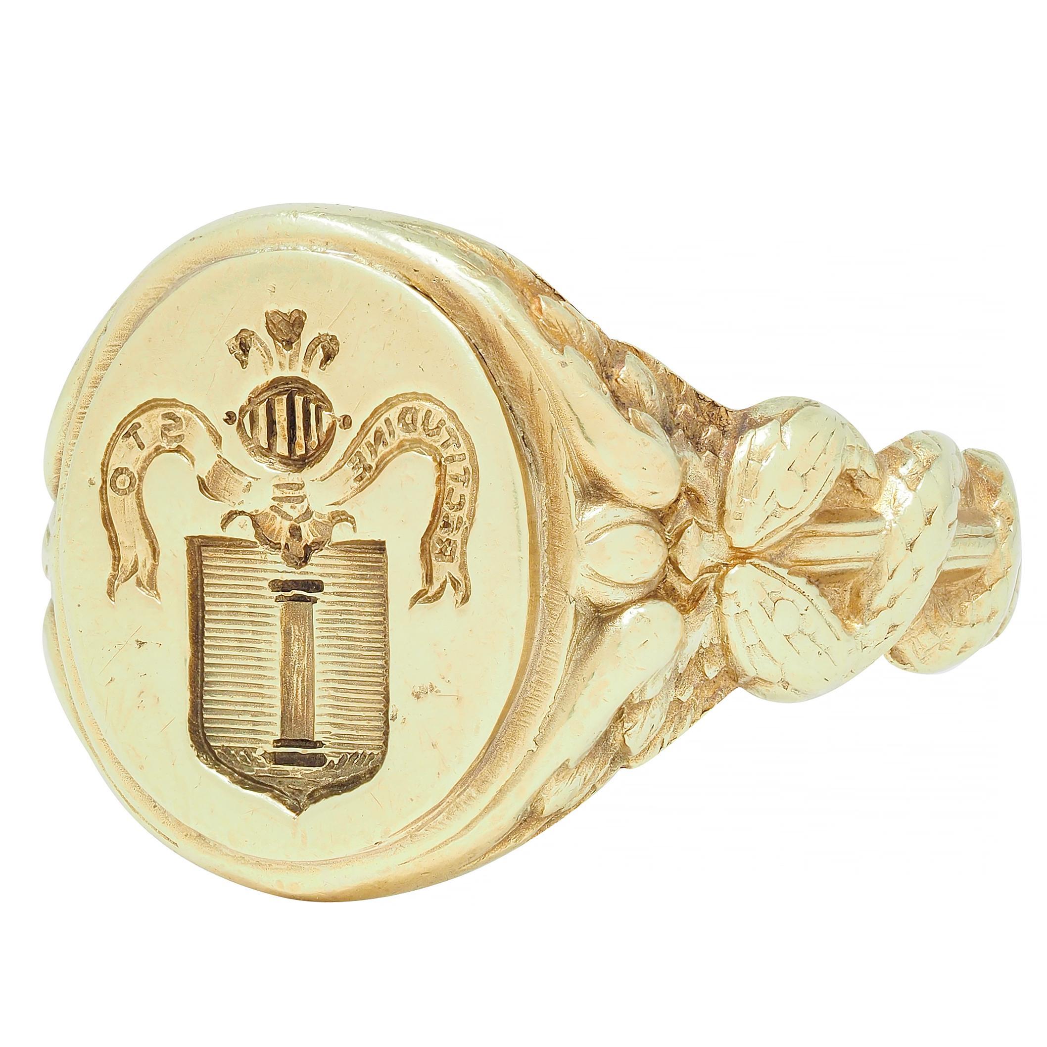 Larter & Sons Victorian 14 Karat Gold DuPont Crest Intaglio Antique Signet Ring 1