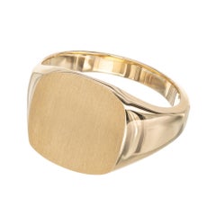 Larter & Sons Yellow Gold Signet Ring
