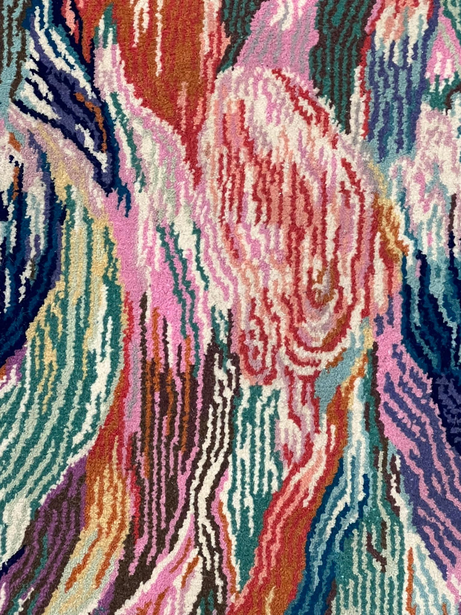 Modern Craftsmanship meets fashion: handmade rug Missoni decor Tulip '93 For Sale