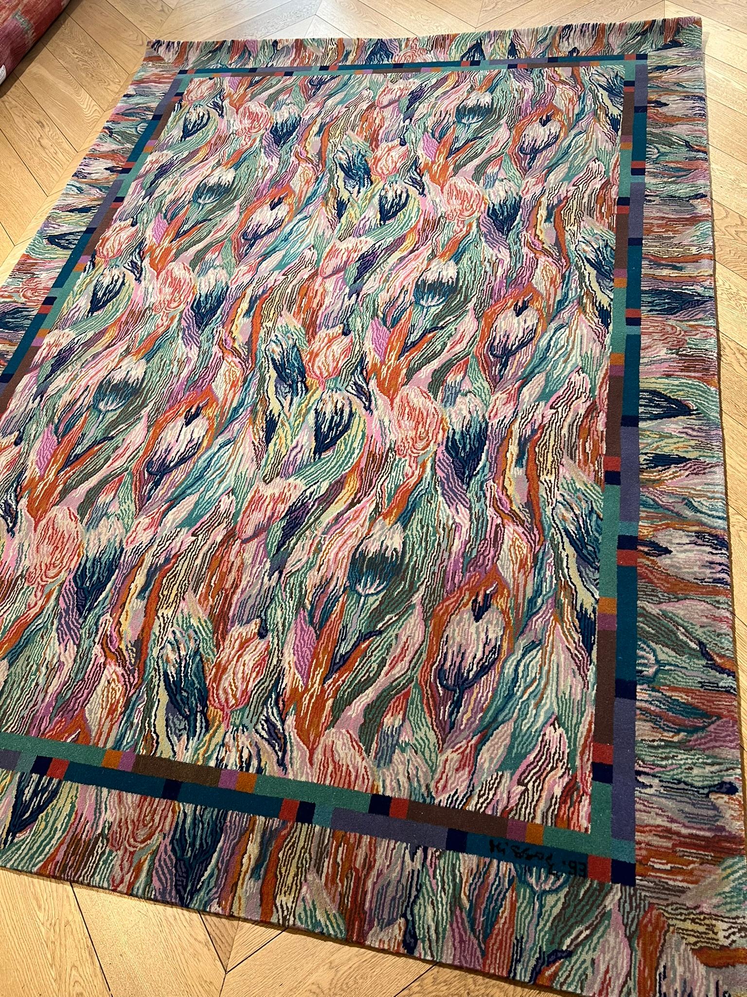 Craftsmanship meets fashion: handmade rug Missoni decor Tulip '93 For Sale 1