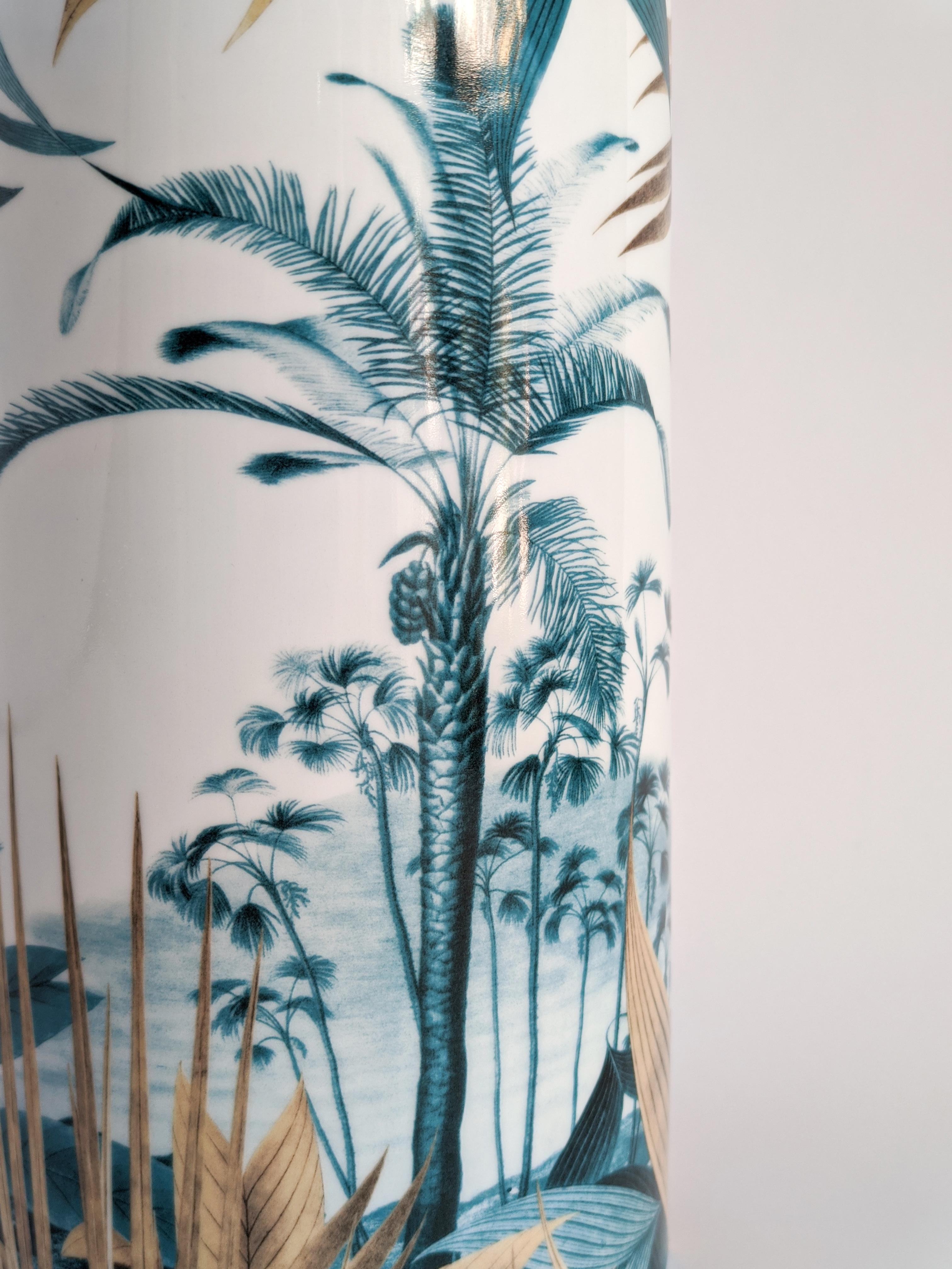 Italian Las Palmas, Contemporary Porcelain Vase with Decorative Design by Vito Nesta For Sale