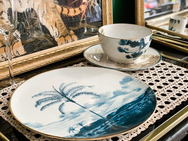 Las Palmas, Six Contemporary Porcelain Dinner Plates with Decorative Design For Sale 4