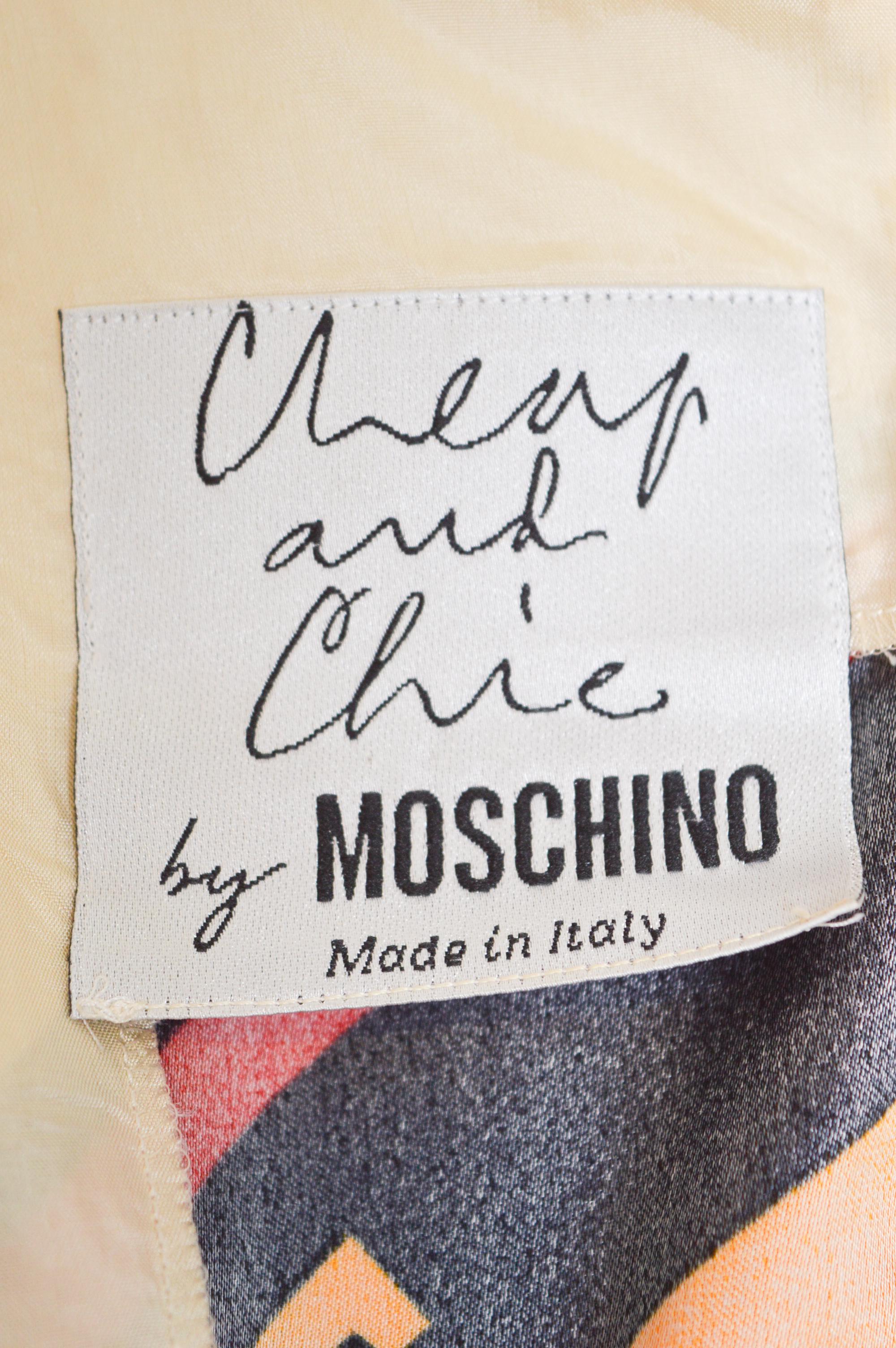 Marrone Moschino Cheap and Chic, stampa a freccette della roulette anni '90, mini abito a turni di Vega in vendita