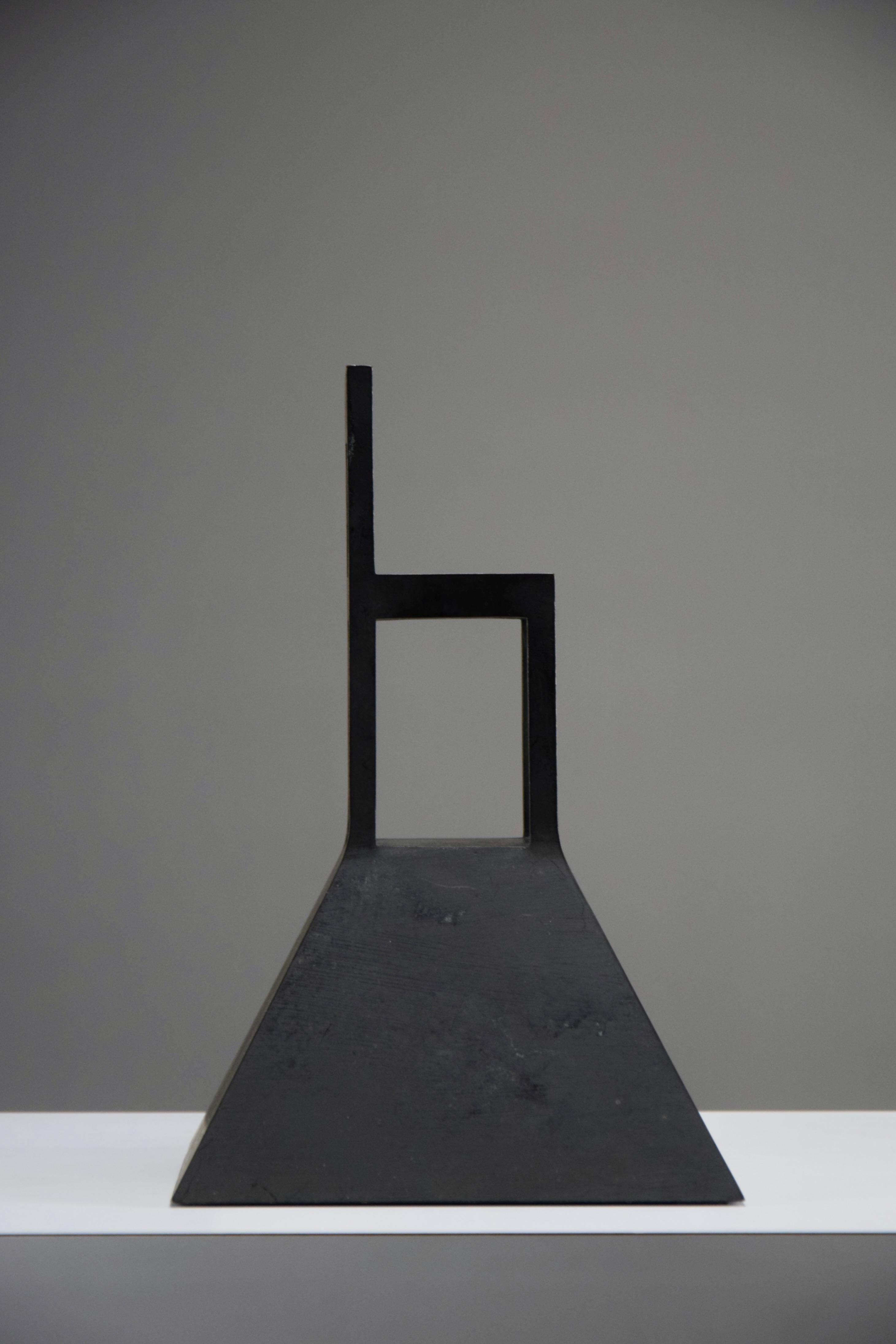 Lassù Escultura icónica de bronce de 1983 de Alessandro Mendini finales del siglo XX en venta