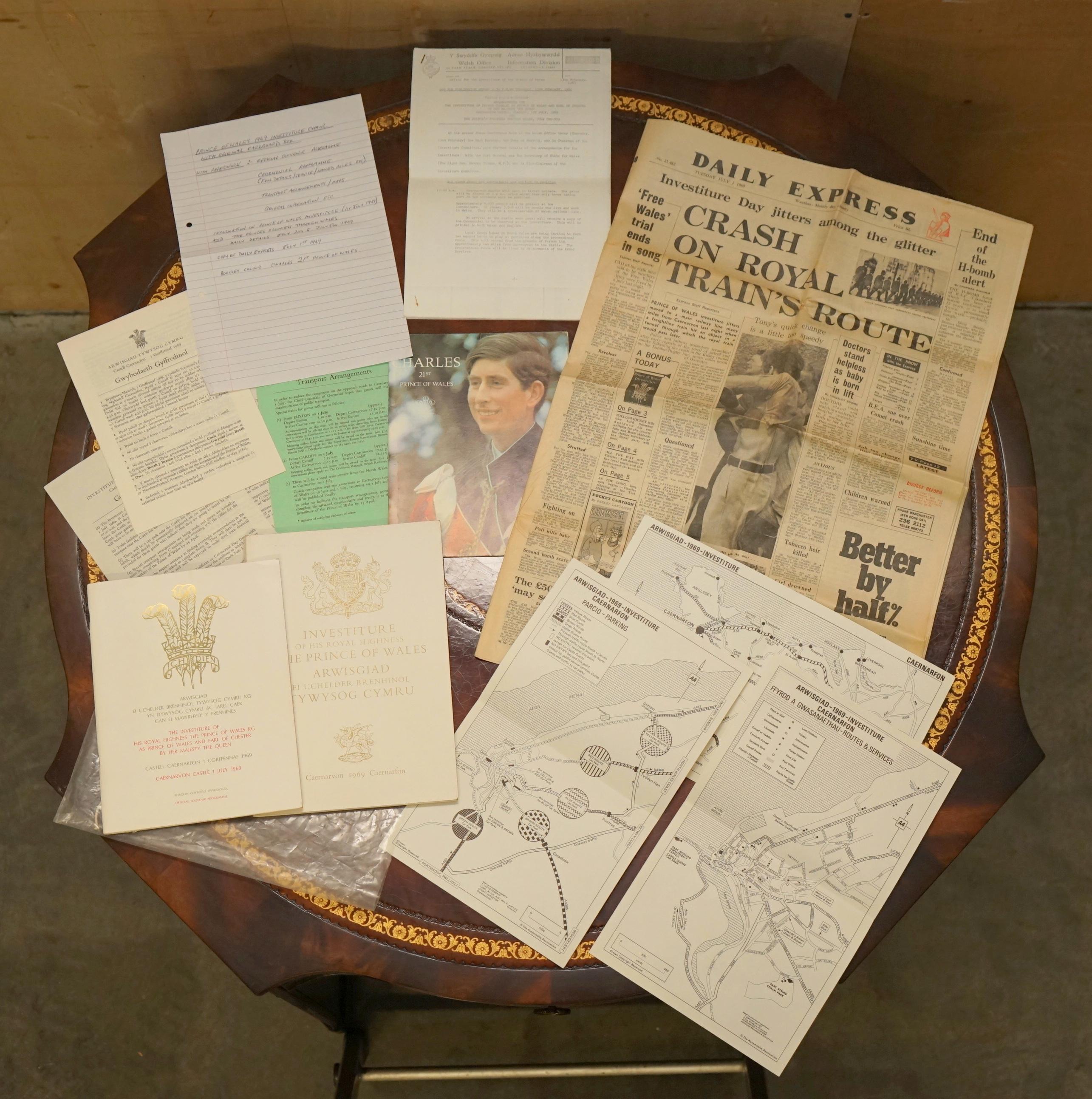 LAST OF ITS KIND BRAND NEW IN THE BOX 1969 PRINCE CHARLES INVESTITURE ARMCHAiR For Sale 5