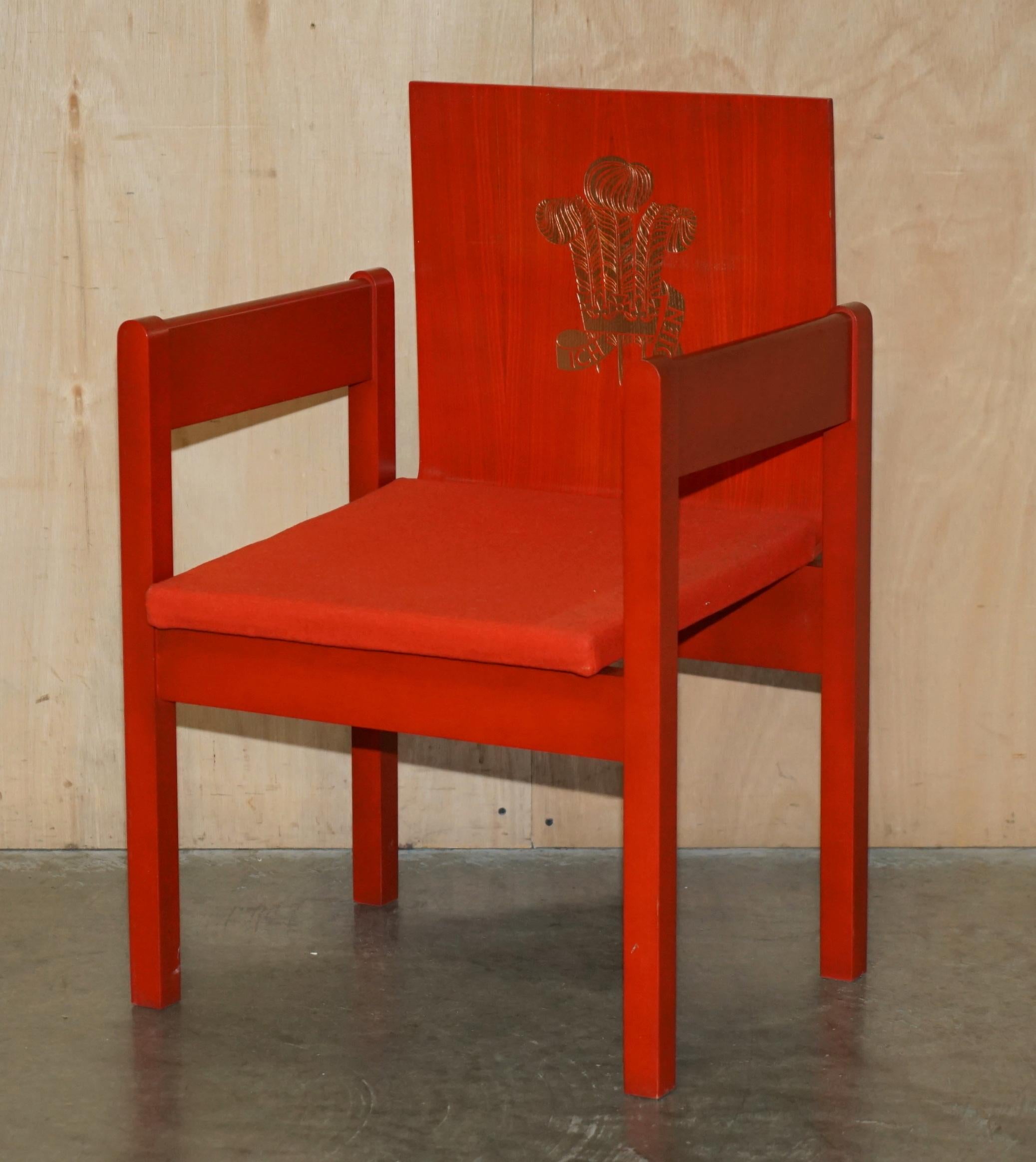 LAST OF ITS KIND BRAND NEW IN THE BOX 1969 PRINCE CHARLES INVESTITURE ARMCHAiR For Sale 7