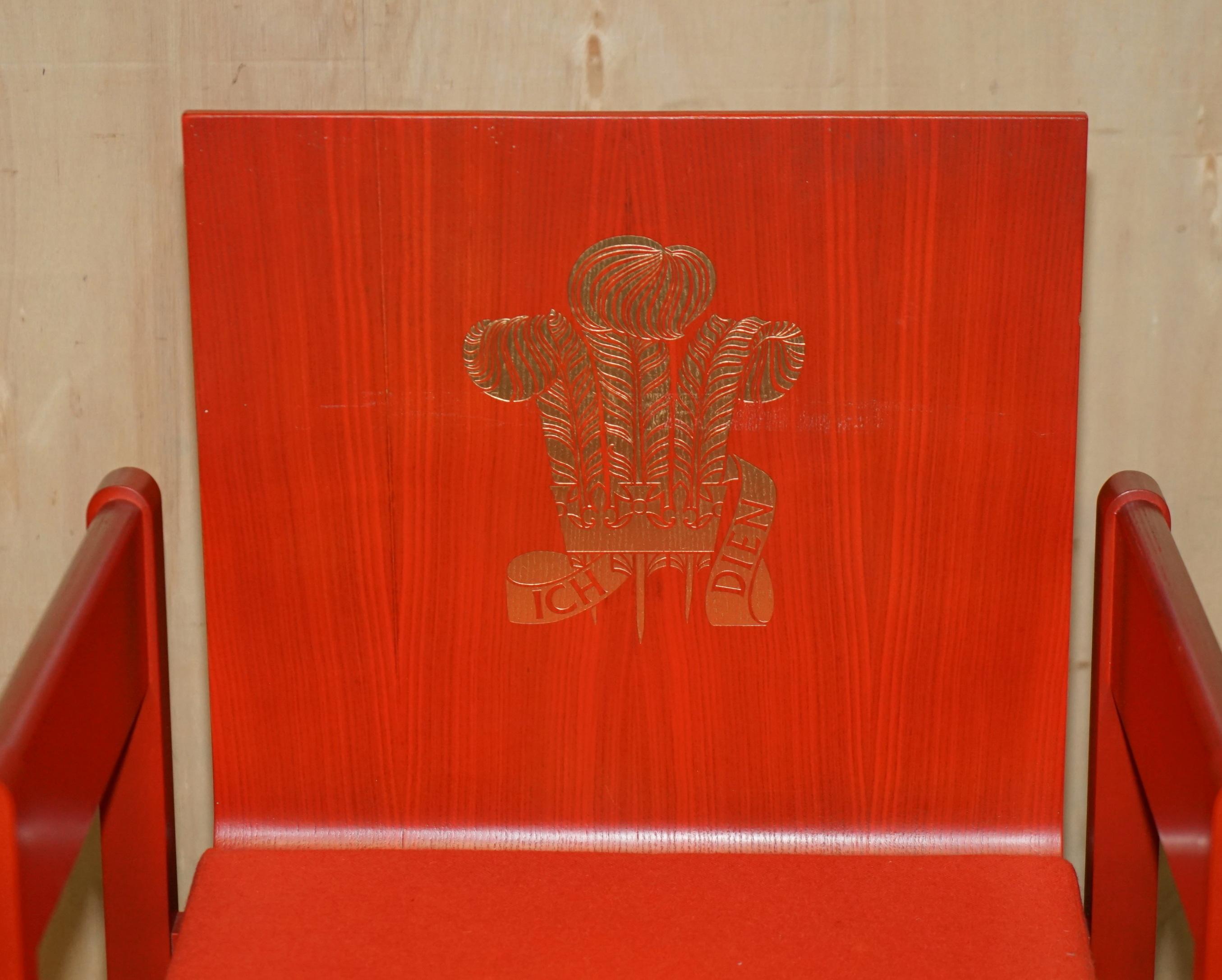 LAST OF ITS KIND BRAND NEW IN THE BOX 1969 PRINCE CHARLES INVESTITURE ARMCHAiR For Sale 9