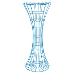 Verner Pantons PANTON coat stand in light blue - a classic furniture item