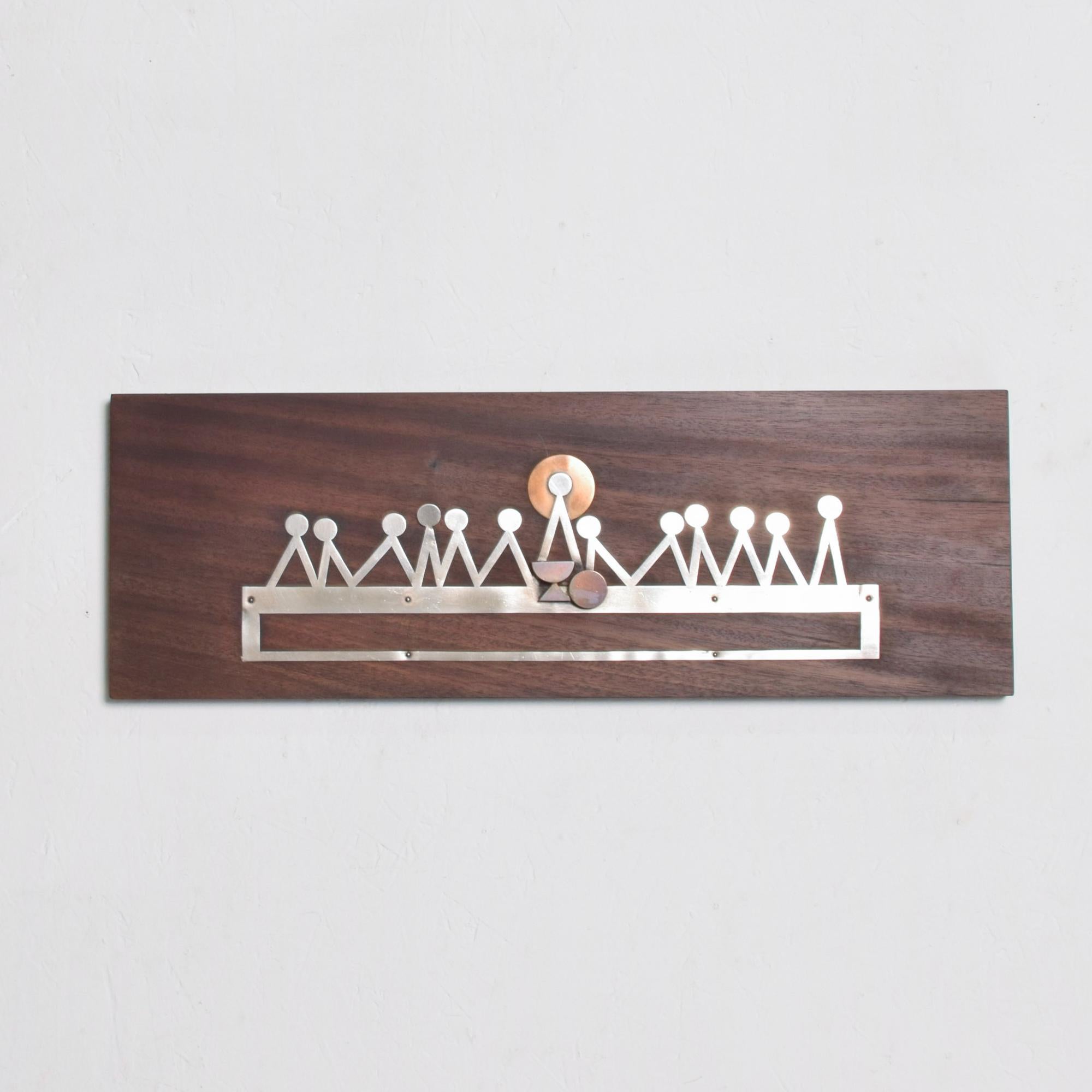 Presenting 1960s Mid-Century Modern large last supper abstract wall sculpture modernist plaque by Emaus Benedictine Monks of Cuernavaca, Mexico

In rich solid warm mahogany wood with mixed metals sterling silver and brass detailing.

Measures: