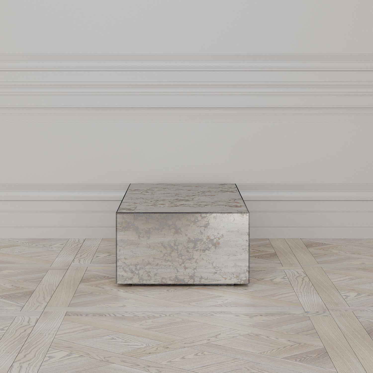 Modern Lasthour Rectangular Coffee Table of Antiqued Mirror Rieti, Made in Italy For Sale