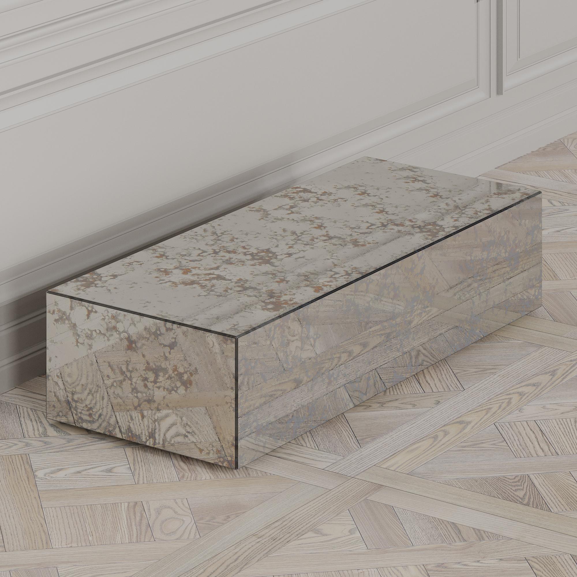 Italian Lasthour Rectangular Coffee Table of Antiqued Mirror Rieti, Made in Italy For Sale
