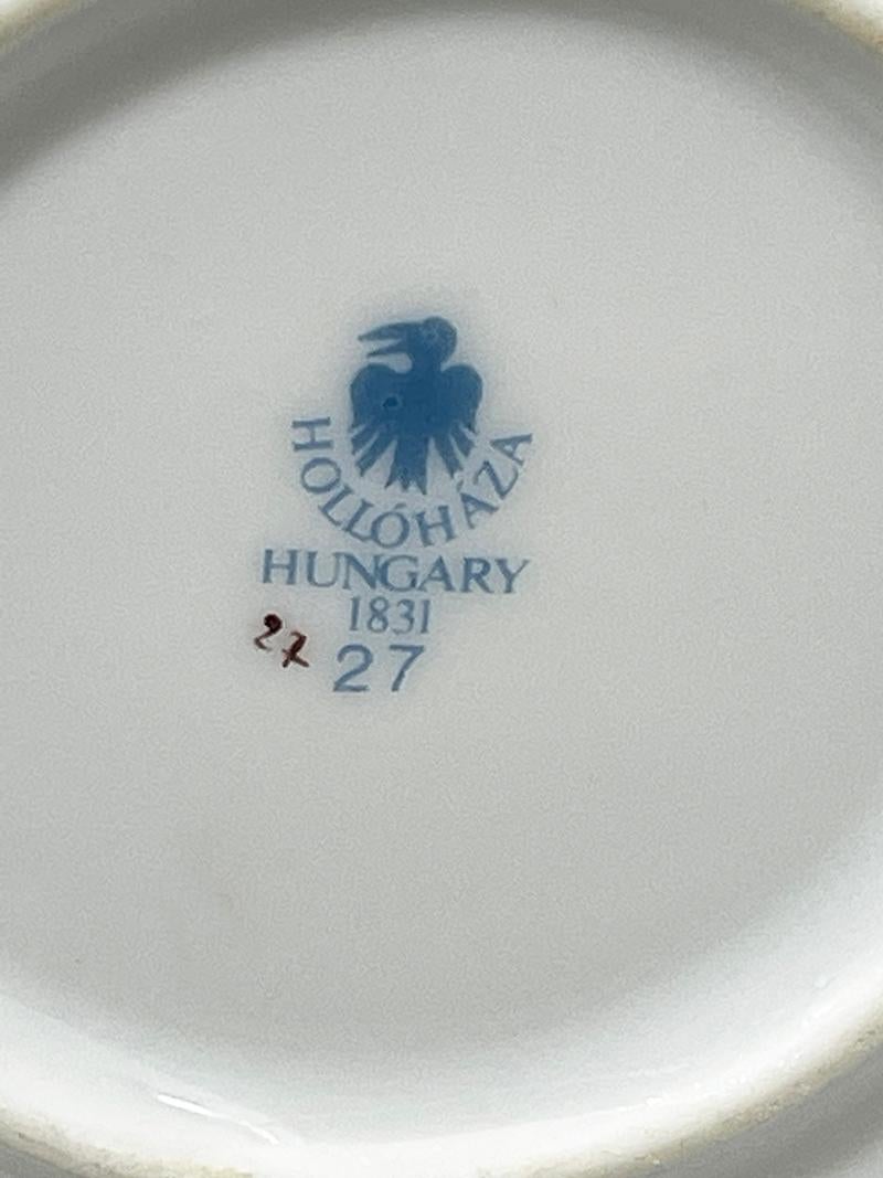 László Jurcsák pour Hollohaza Grand vase en porcelaine en vente 1