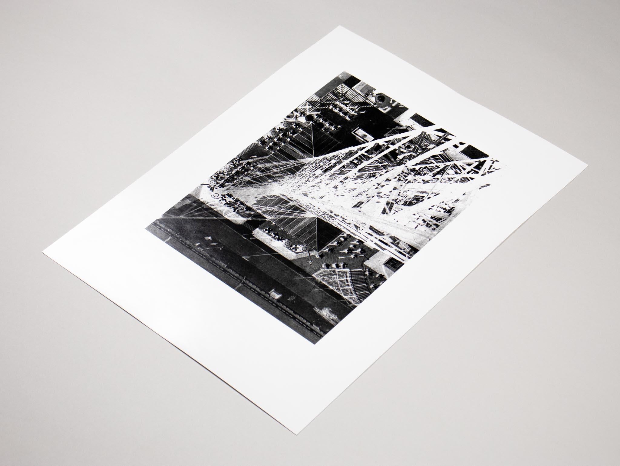 Impression gélatine argentique Berliner Funkturm signée en édition limitée, Bauhaus, 1928 3