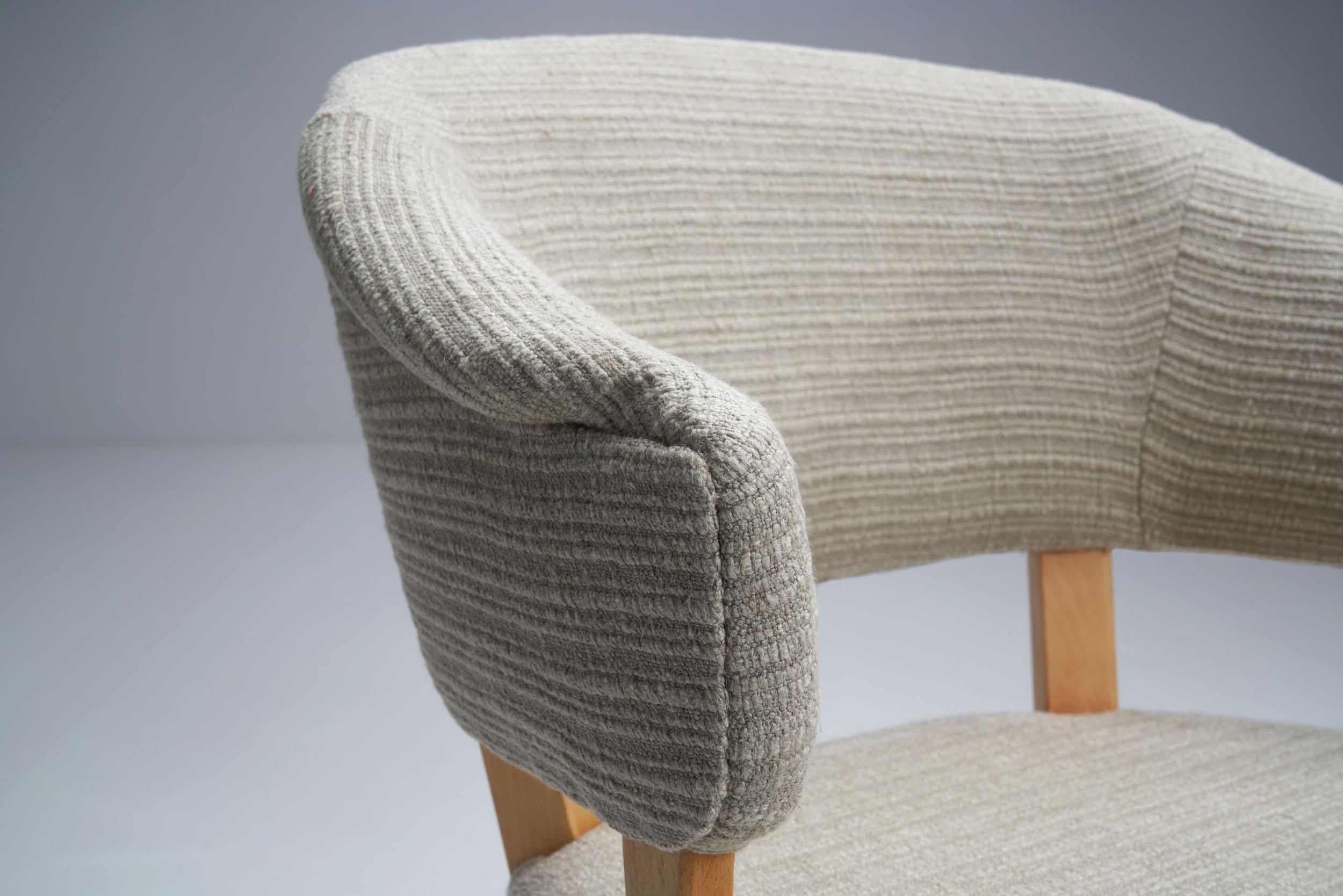 “Lata Greven” Pair of Armchairs by Carl Malmsten for AB OH Sjögren, Sweden, 1953 4