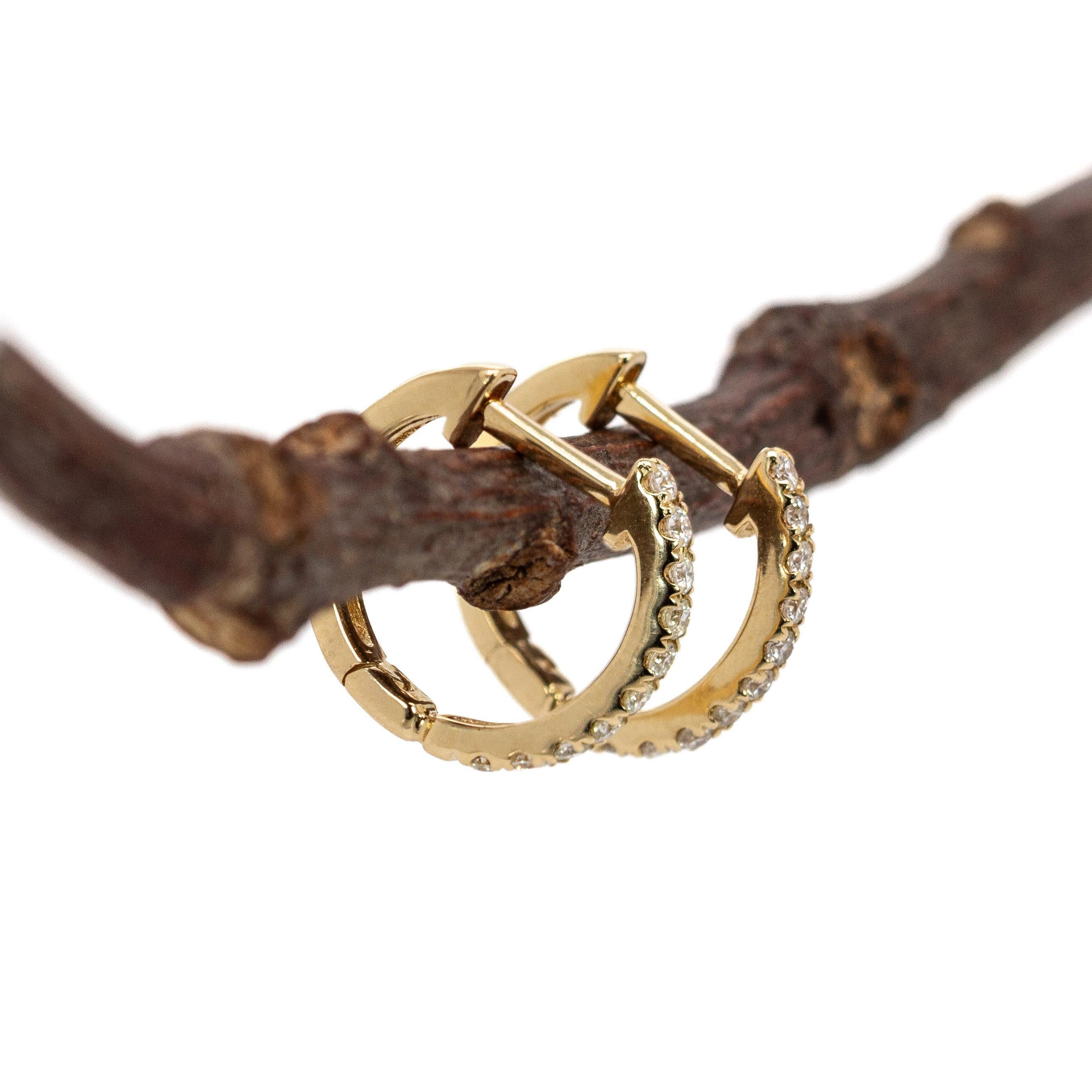 Anneaux en or jaune 14K sertis de diamants naturels Neuf - En vente à Columbus, OH