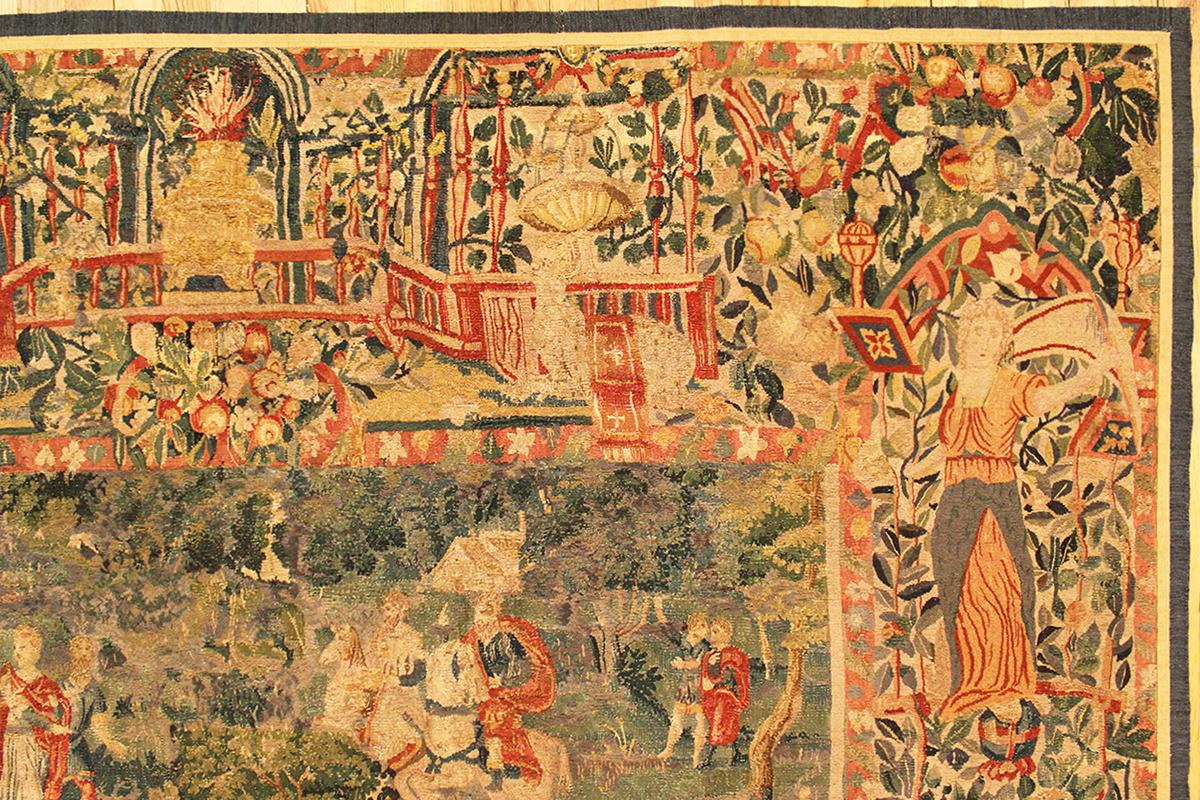 Tapisserie historique bruxelloise de la fin du XVIe siècle, avec des guerriers rassemblés dans une forêt en vente 5