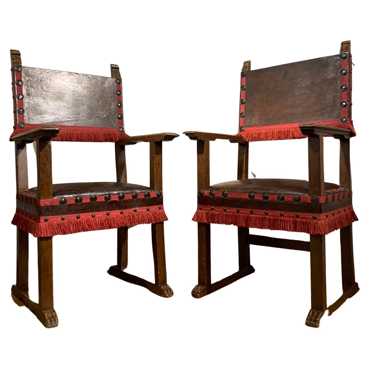 Late 16th Century, Couple Af Walnut Thrones