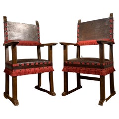 Late 16th Century, Couple Af Walnut Thrones