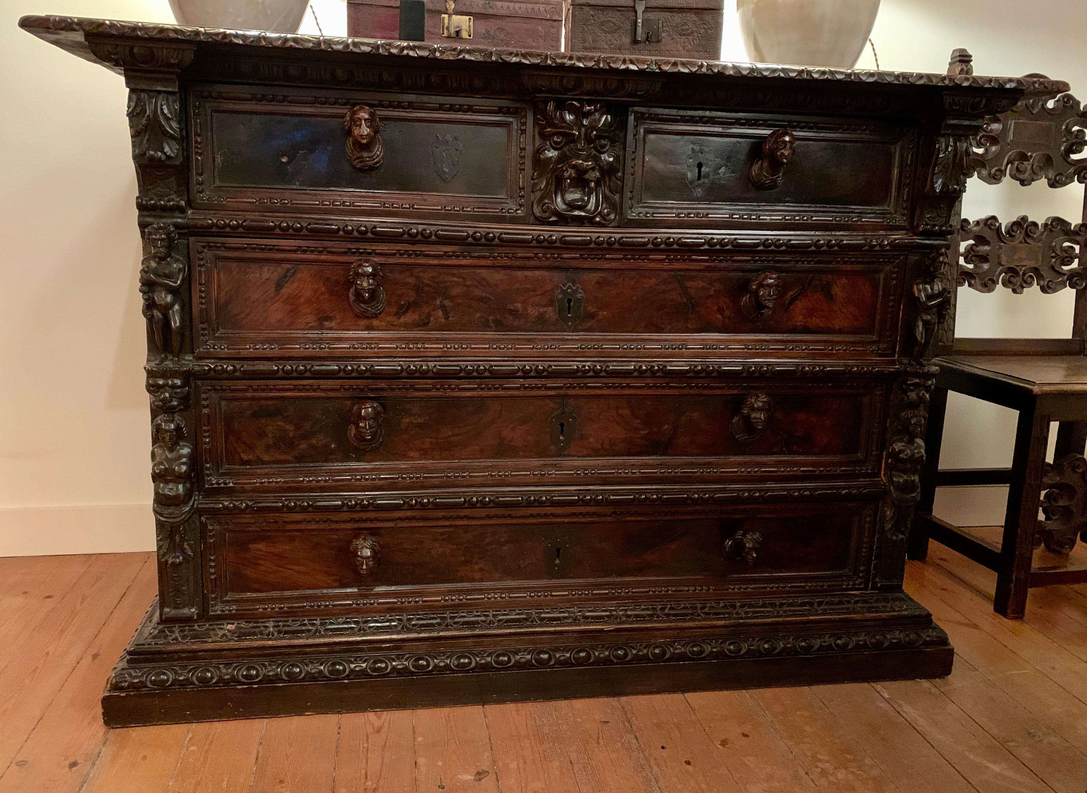 Renaissance Late 16th Century Genoan Bambocci Chest of Drawers For Sale