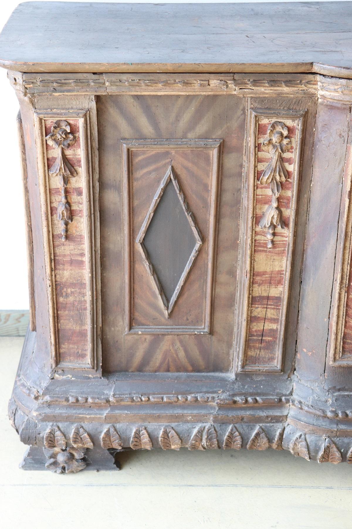 Rare collector's item ! Antique church altar from the late 16th century painted wood. On the front and sides written in Latin. Over the centuries it has undergone some changes. This piece of furniture is perfect for a historical museum or a church