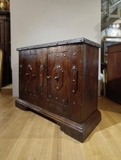 LATE 16th-EARLY 17th CENTURY EMILIAN SIDEBOARD WITH BOLTS