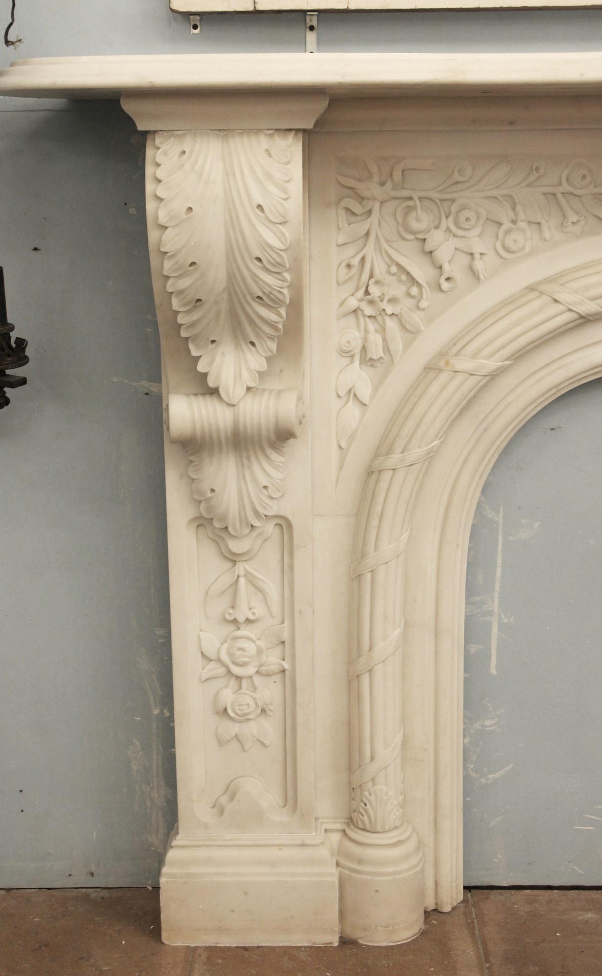 President Monroe's Heavy Carved Statuary Marble Mantel In Good Condition For Sale In New York, NY