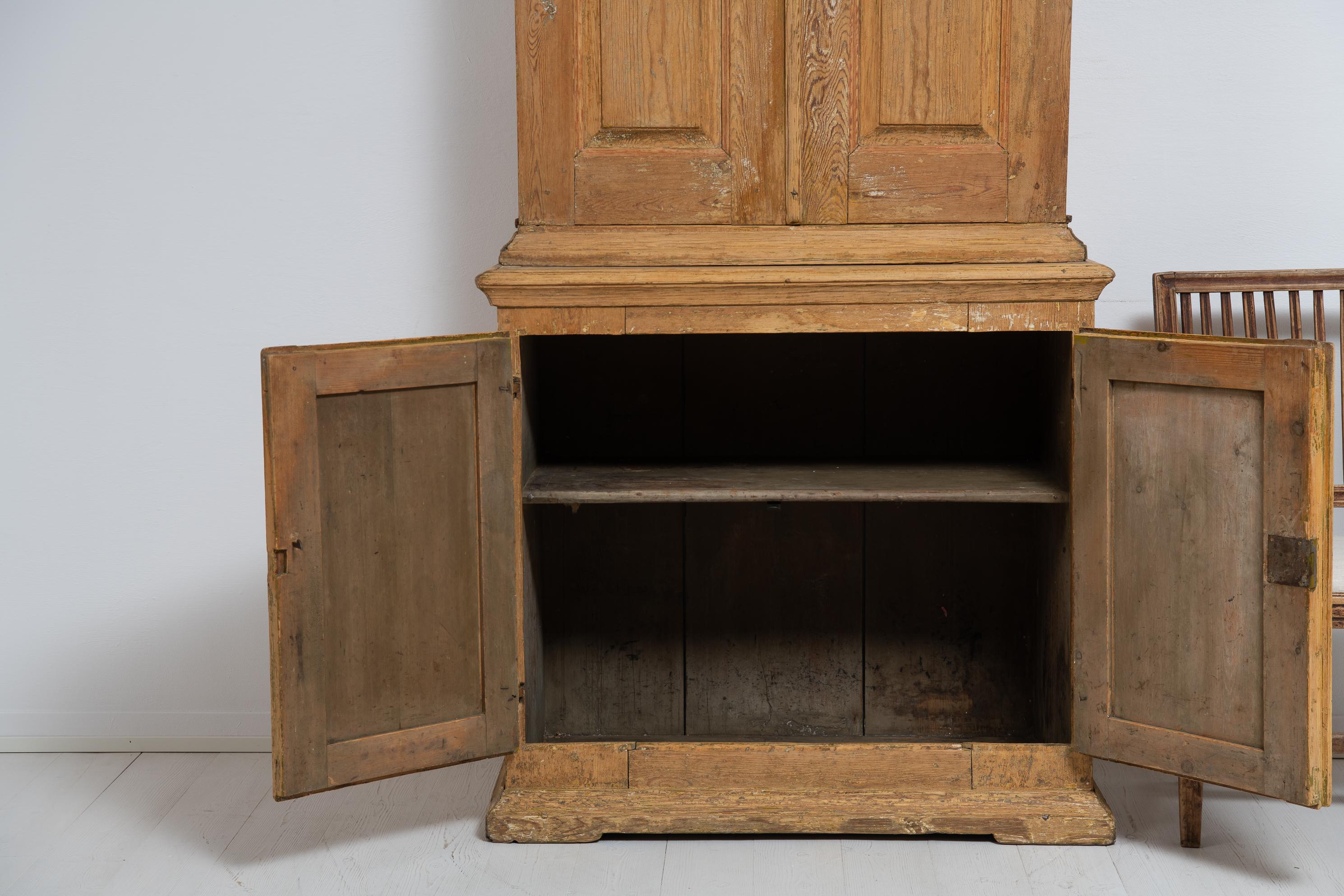 Late 1700s Swedish Baroque Style Country House Cabinet 3