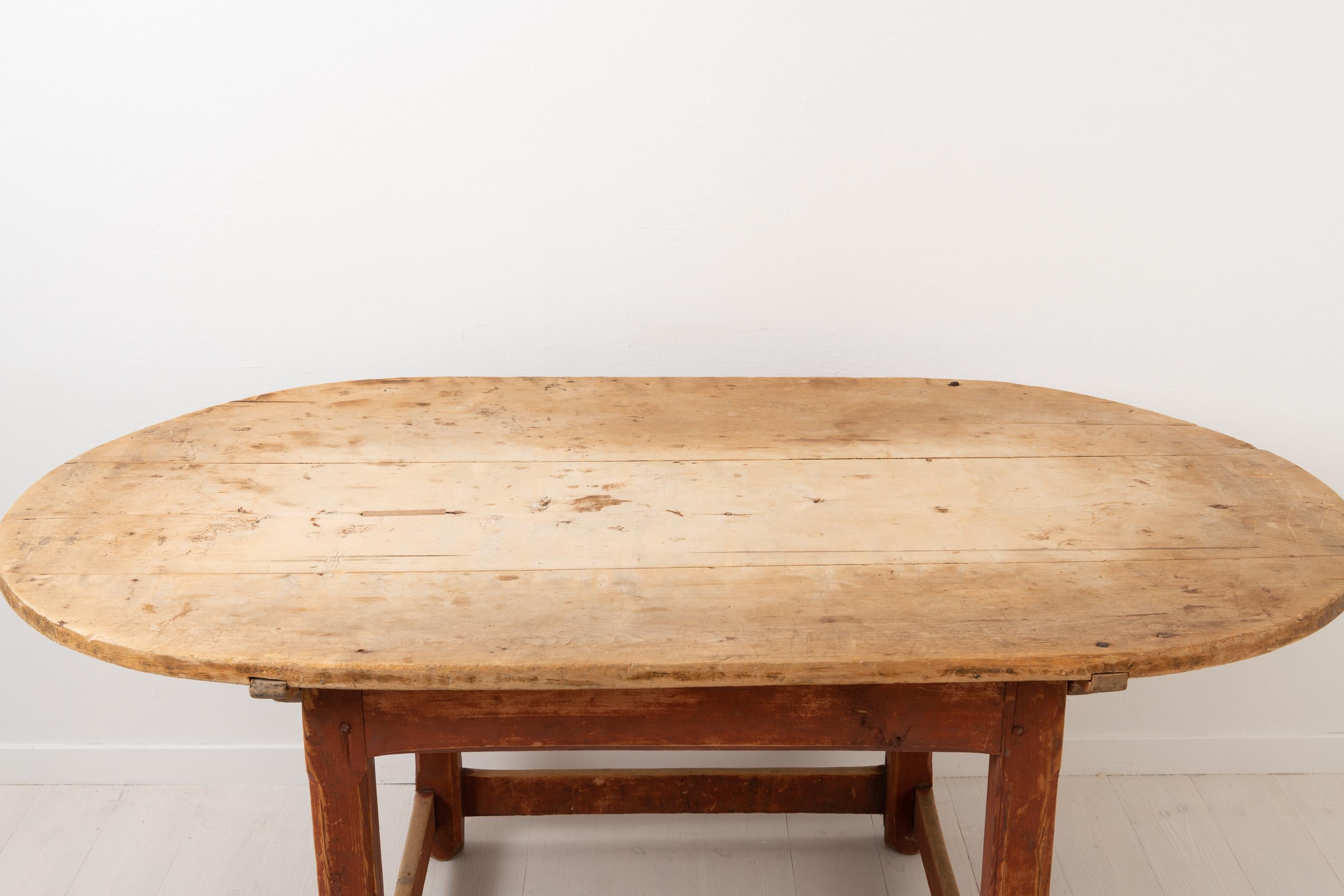 Late 1700s Swedish Rustic Baroque Centre Table For Sale 2