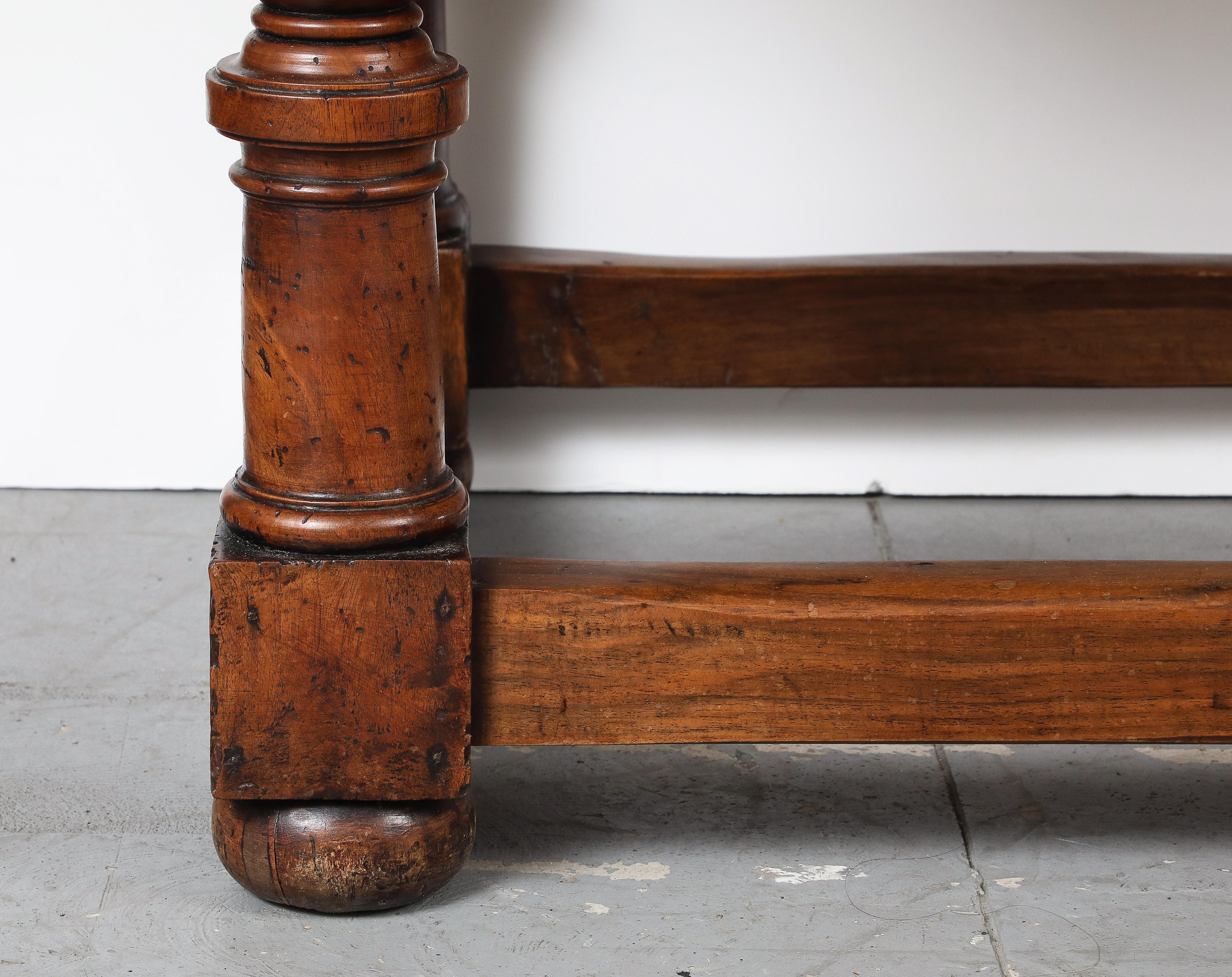 Late 17th C. Tuscan Walnut Console Table, Italy In Good Condition For Sale In Brooklyn, NY