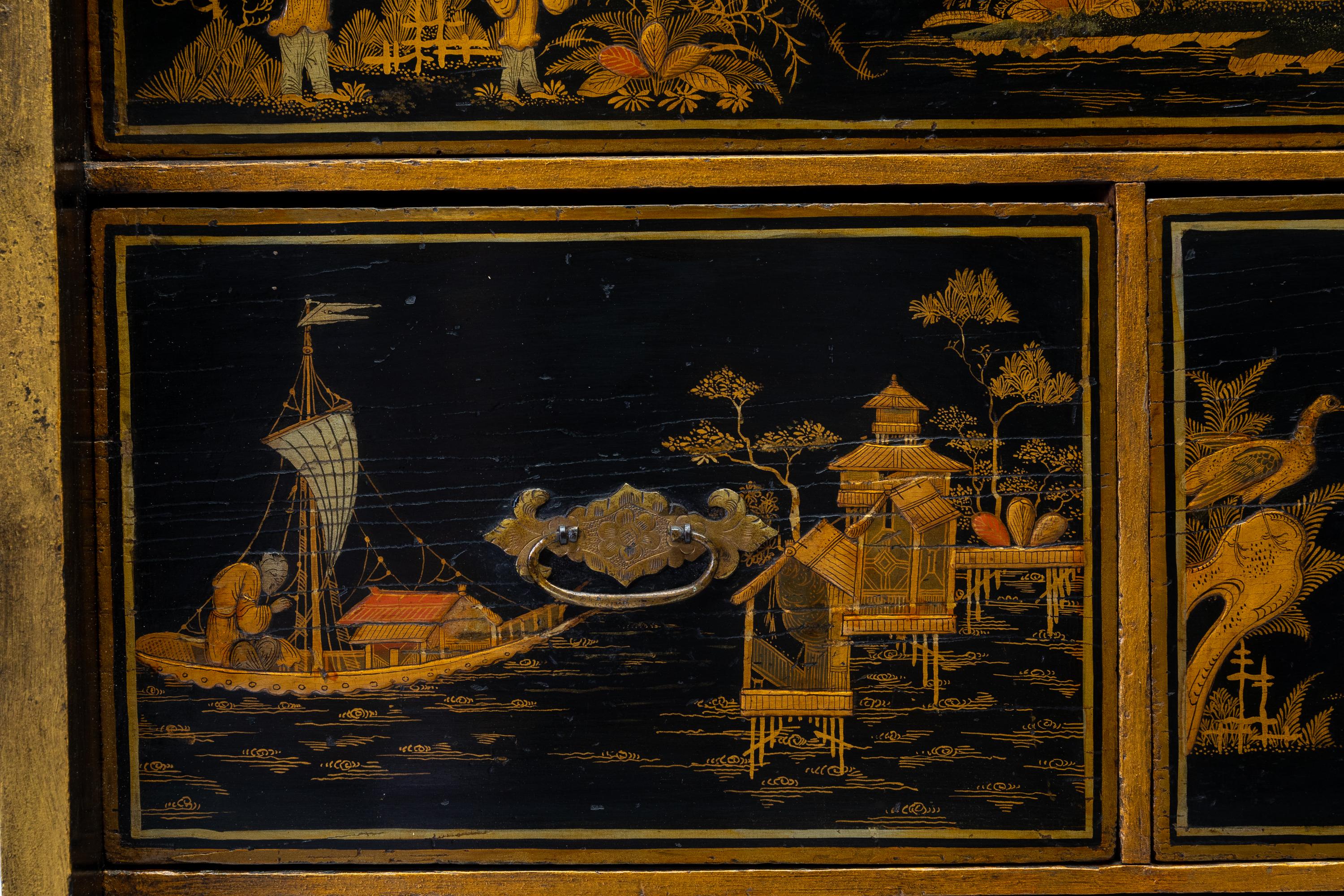 Late 17th Century Chinoiserie Cabinet on Stand 2