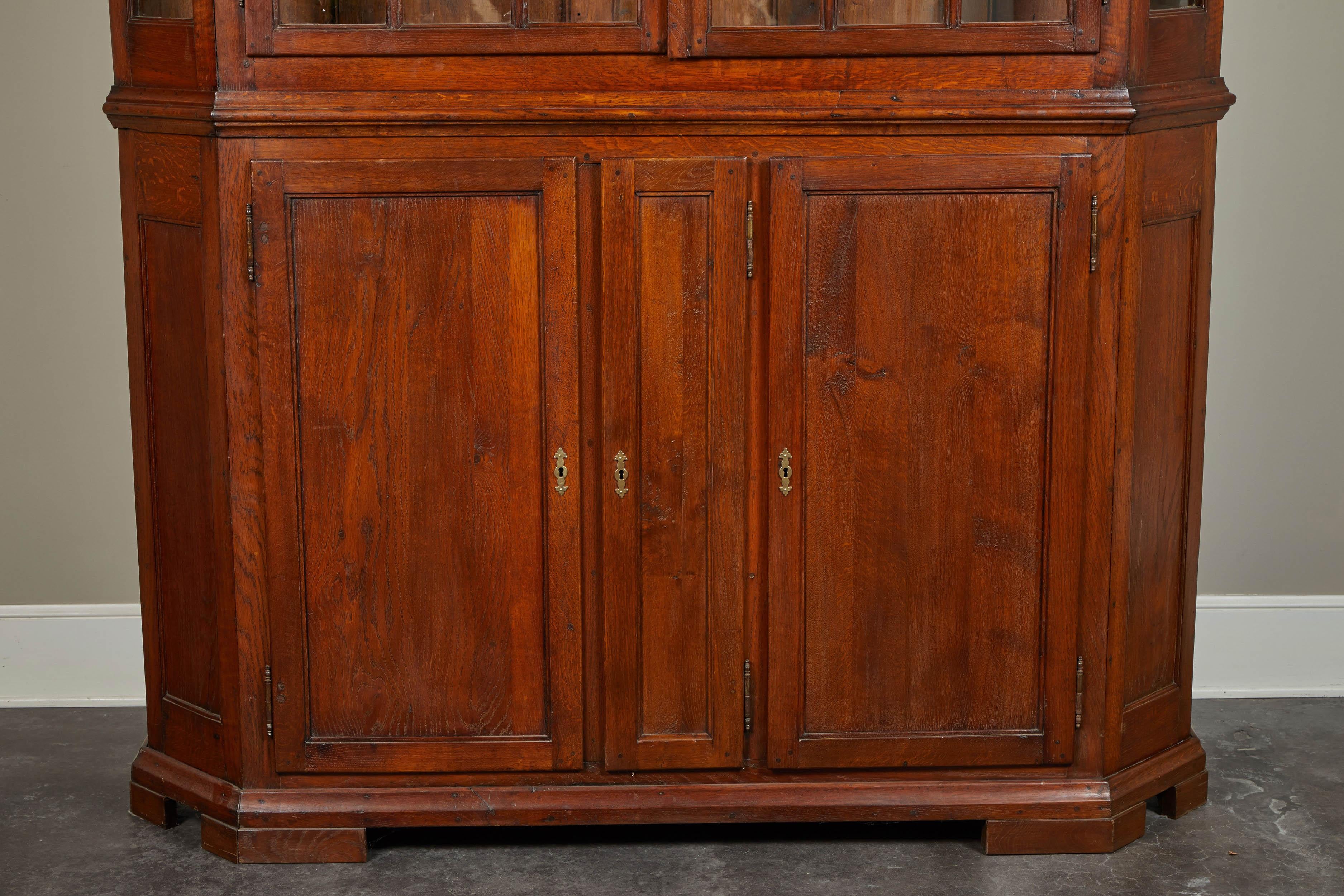 Late 17th Century Danish Baroque Oak Display Cabinet 7